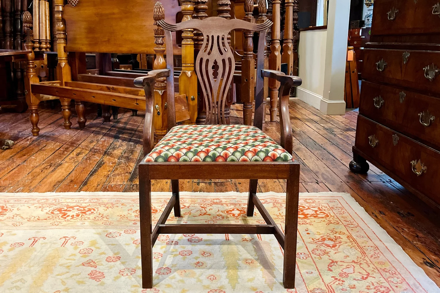 Set of English Chippendale-Style Dining Chairs in Mahogany, Circa  1890-1900 — LEONARDS NEW ENGLAND