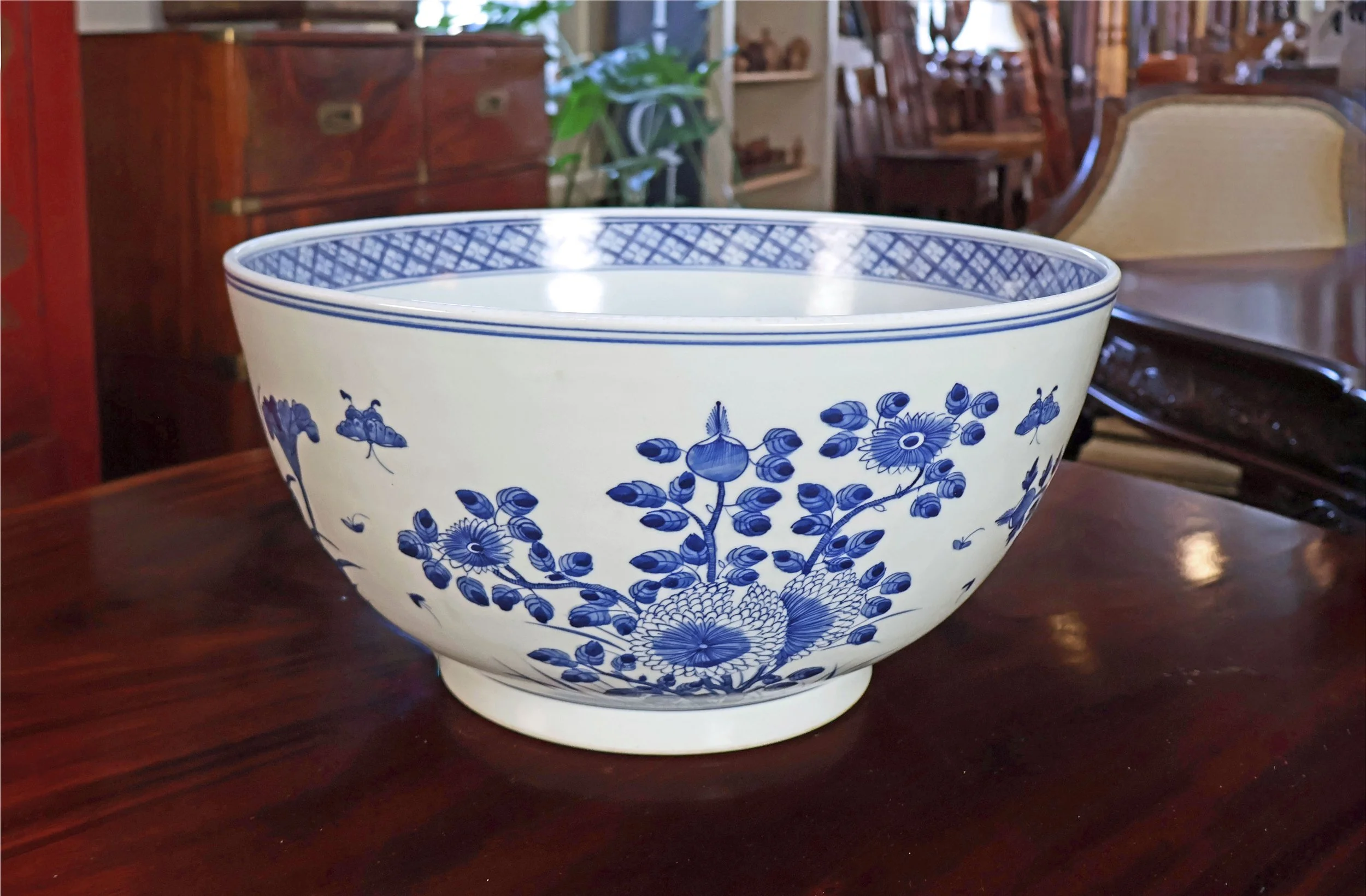 Chinese Bowl, Blue & White Lotus Pond Motif</p> SKU: LA012426D<p> </p><p>