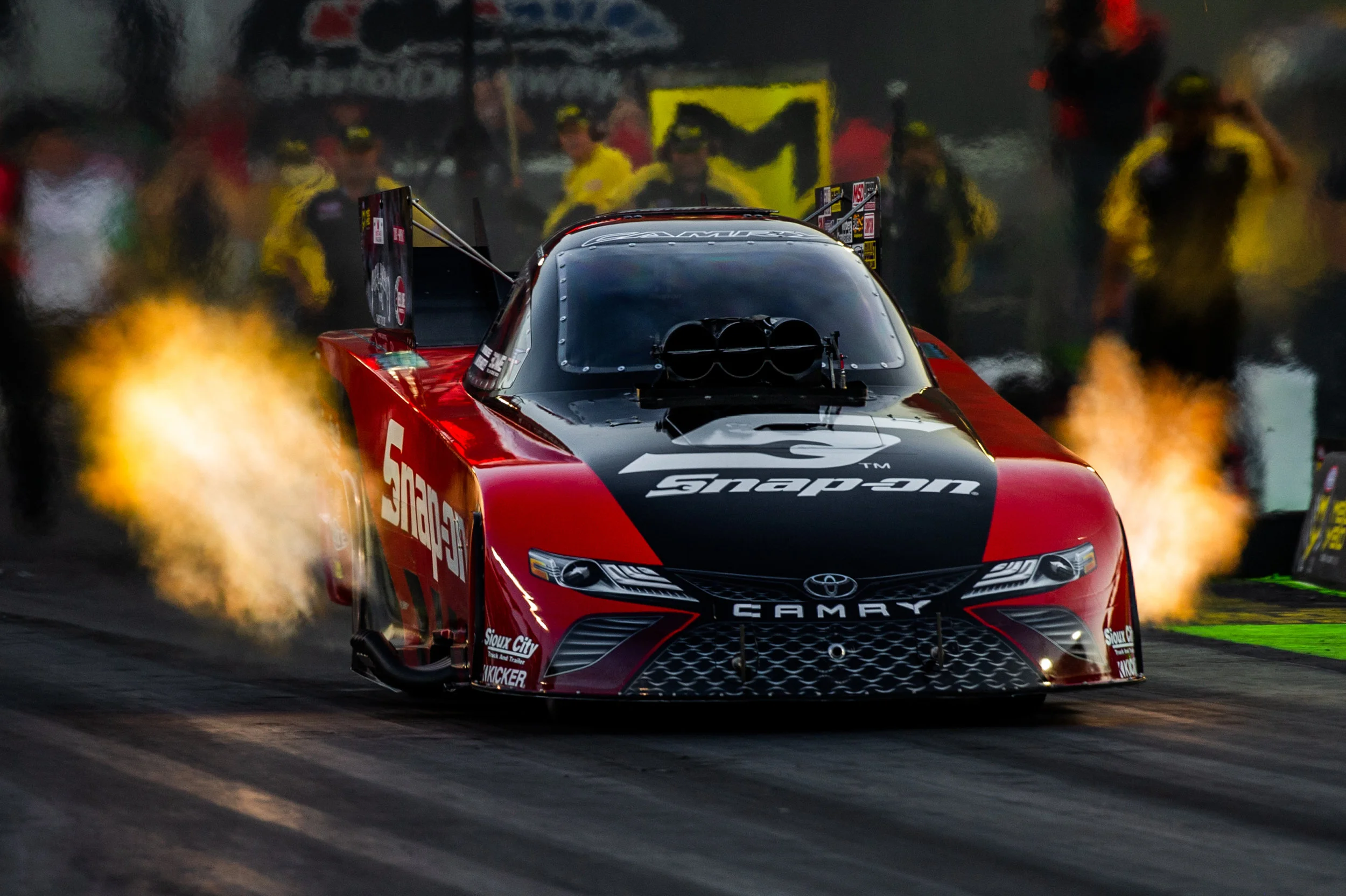 Cruz Pedregon welcomes Tommy DeLago, parts ways with Aaron Brooks.