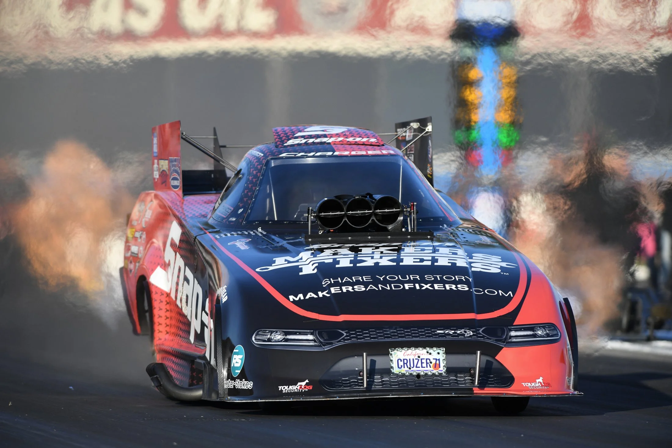 Cruz Pedregon claims Funny Car Wally at NHRA Finals with career-best ET and Speed