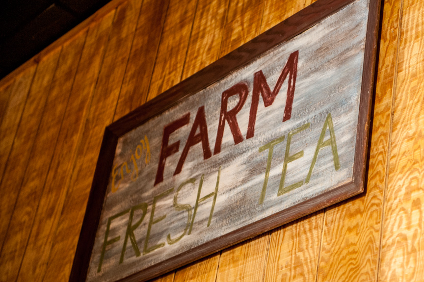 Farm Fresh Tea Sign