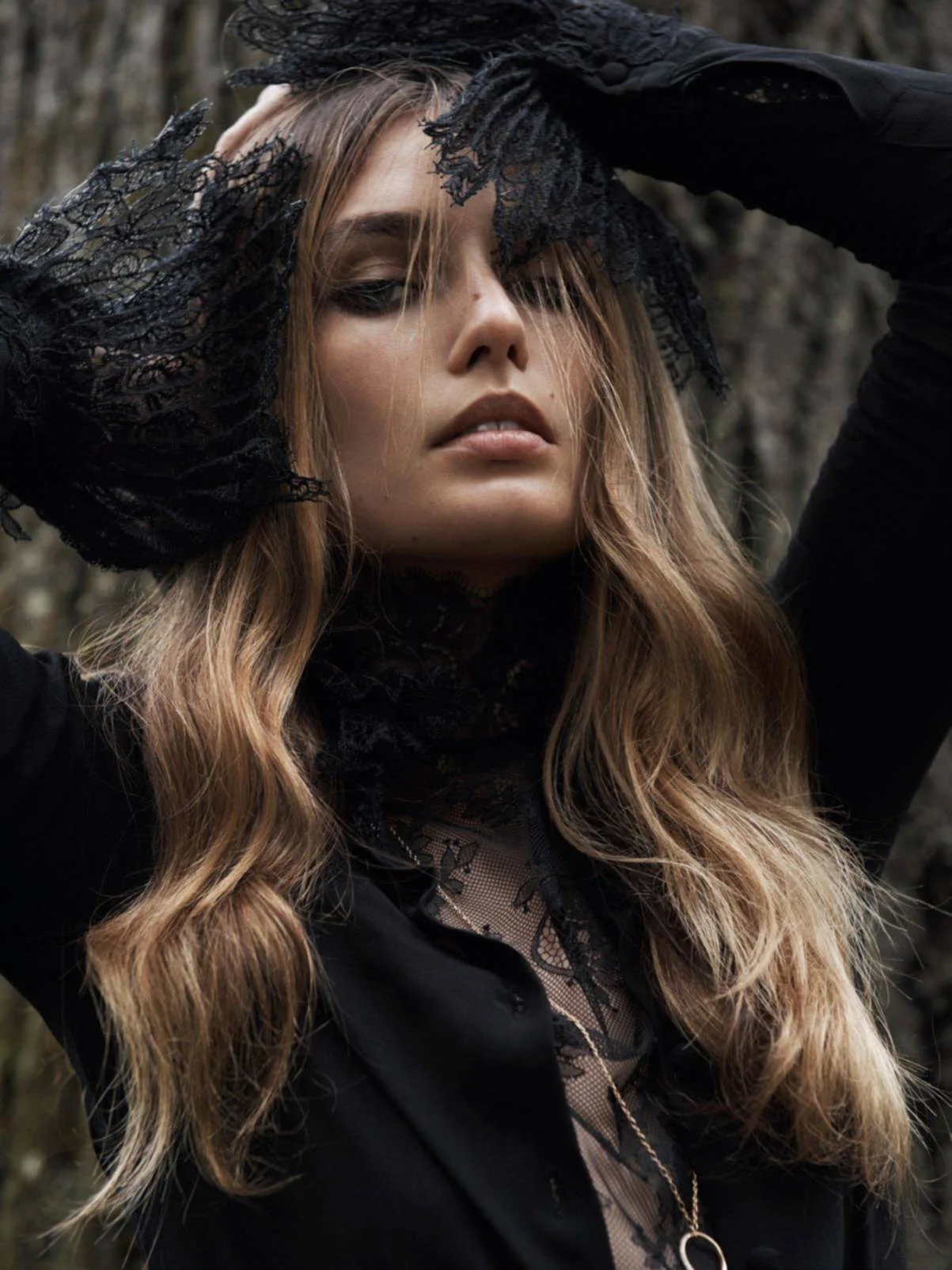 Vogue-Paris-September-2016-Andreea-Diaconu-by-Lachlan-Bailey-01.jpg