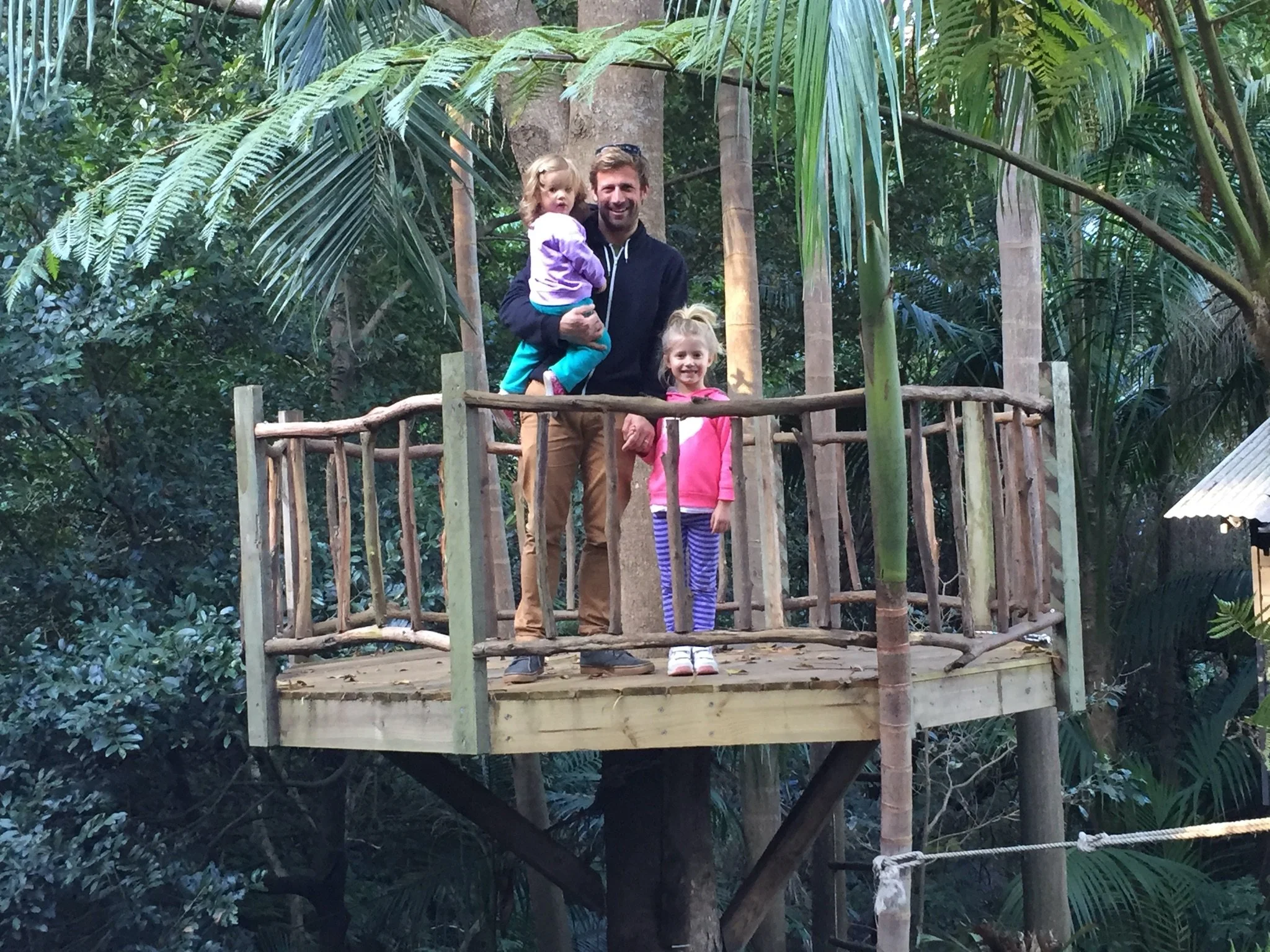 treehouse single tree with family.jpg