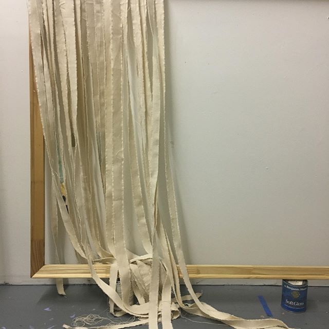 Started a new piece today. It will change a lot, but I do love beginnings. You’ve #beeninmyheadforweeks #makeartnotwar #constructdeconstructreconstruct #tornpaintings #wip #yohoartists #yohostudios