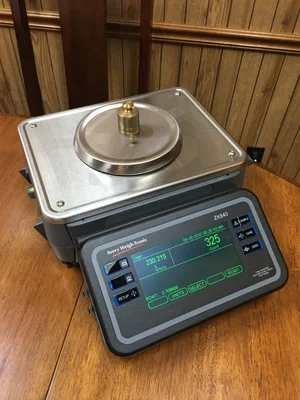 Avery Weigh-Tronix ZM840 Programmable Counting Scale - Automated Scale