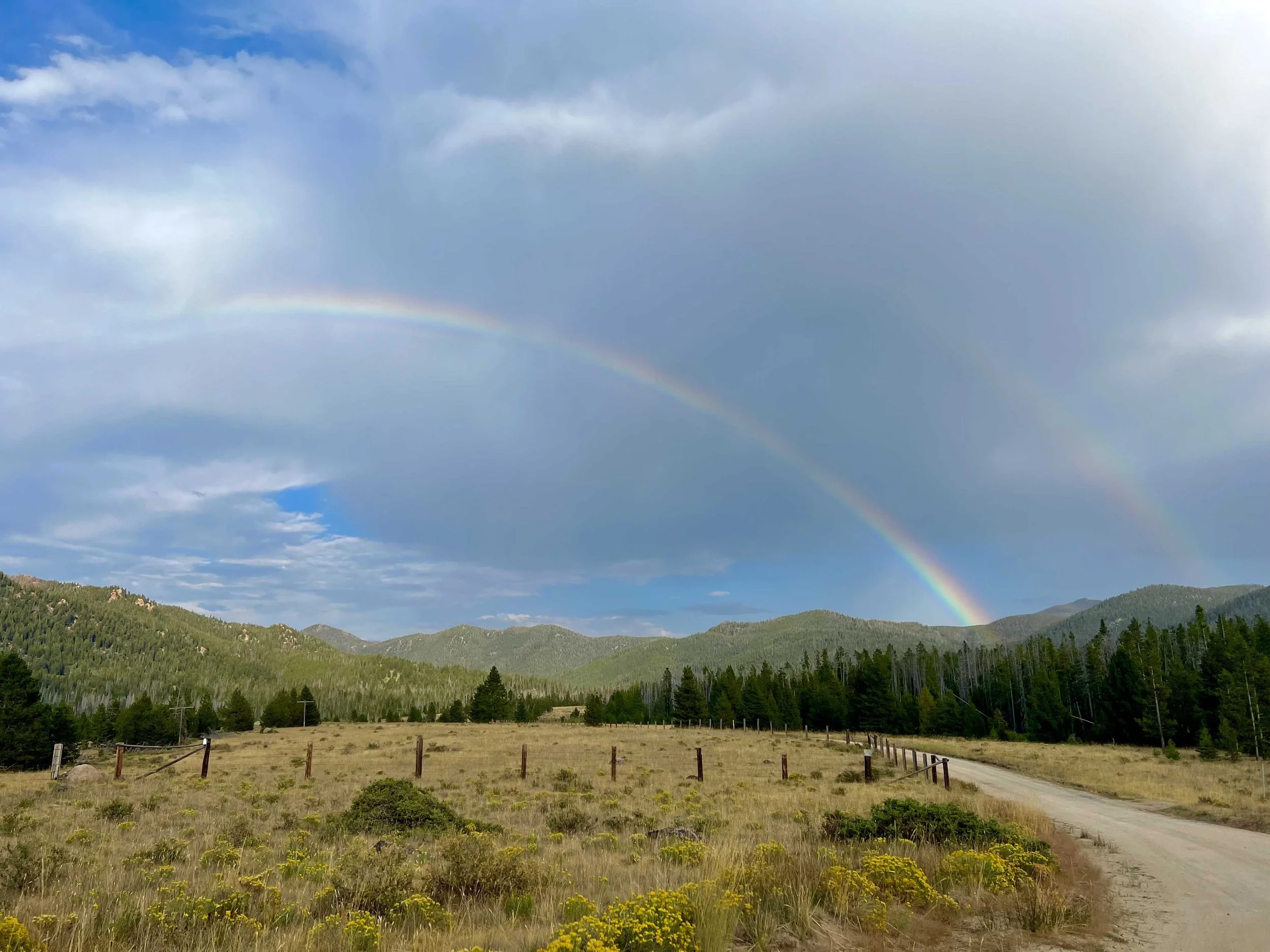  I’m so glad I looked behind me, otherwise I would have missed this rainbow 