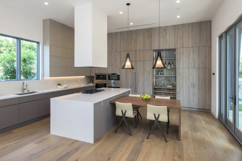 3. 434 N CrescentHeights-mls-13.jpg