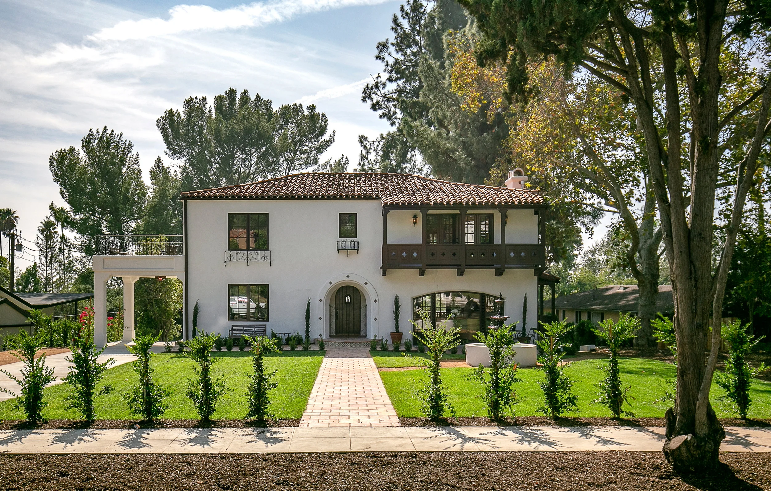 2016 Braeburn Rd 002.jpg