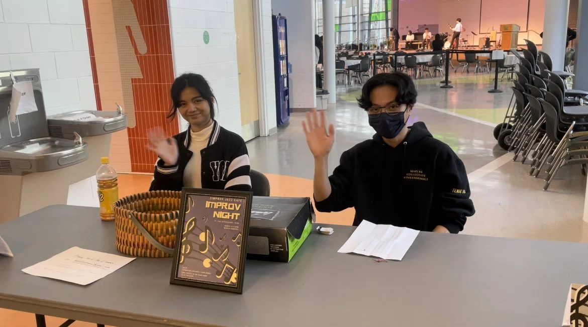 Front Desk Volunteers