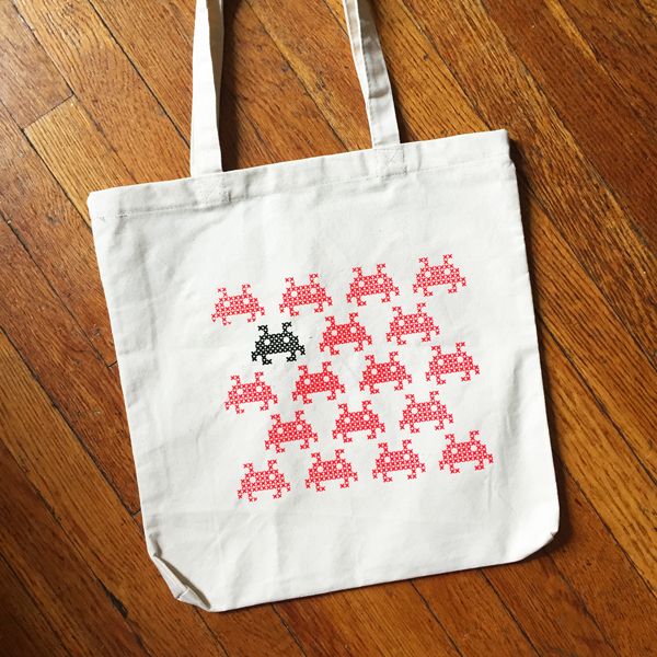 Space Invaders made with"X"shapes.