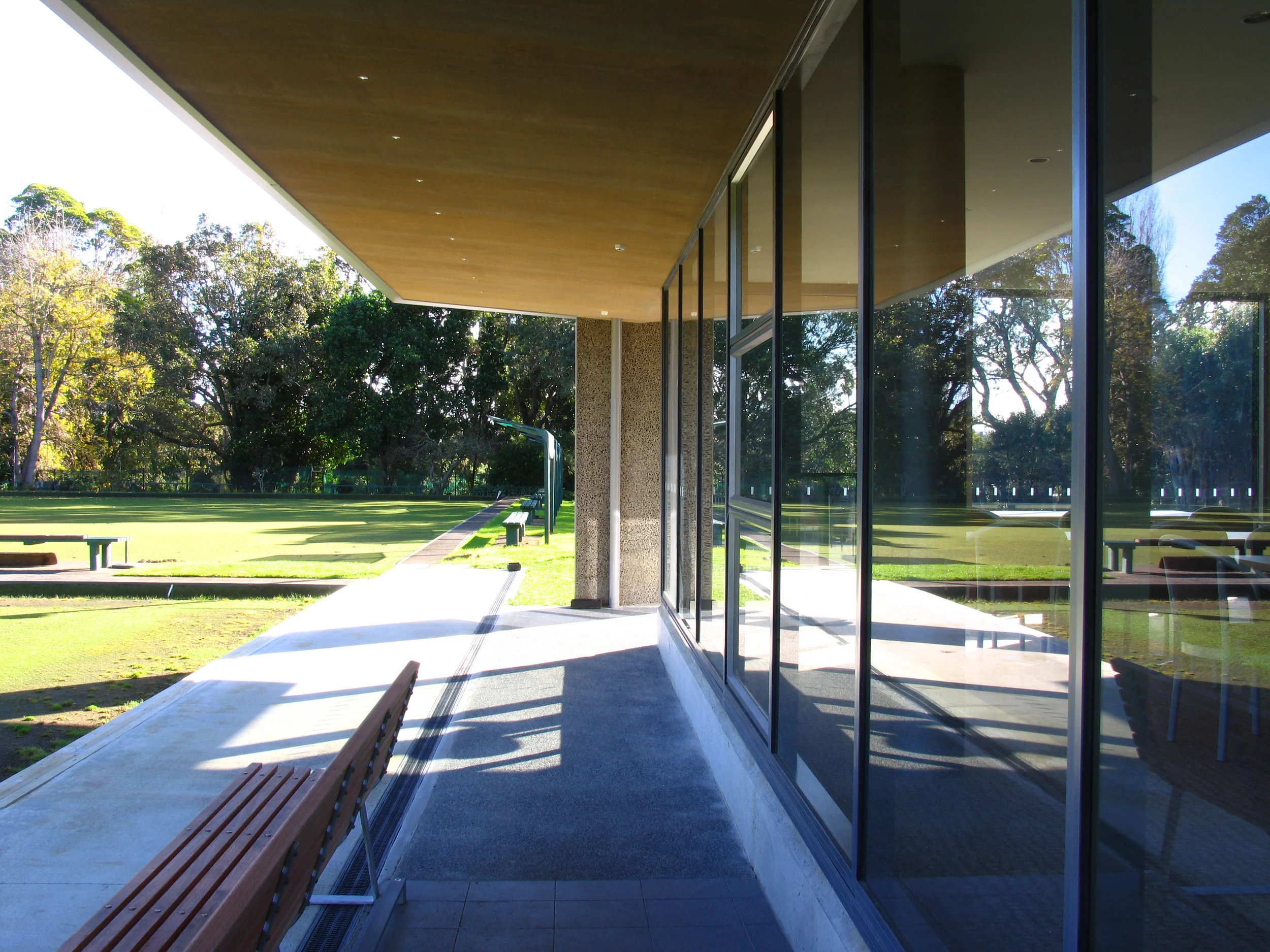 OUTDOOR VIEW //CARLTON CORNWALL BOWLING CLUB