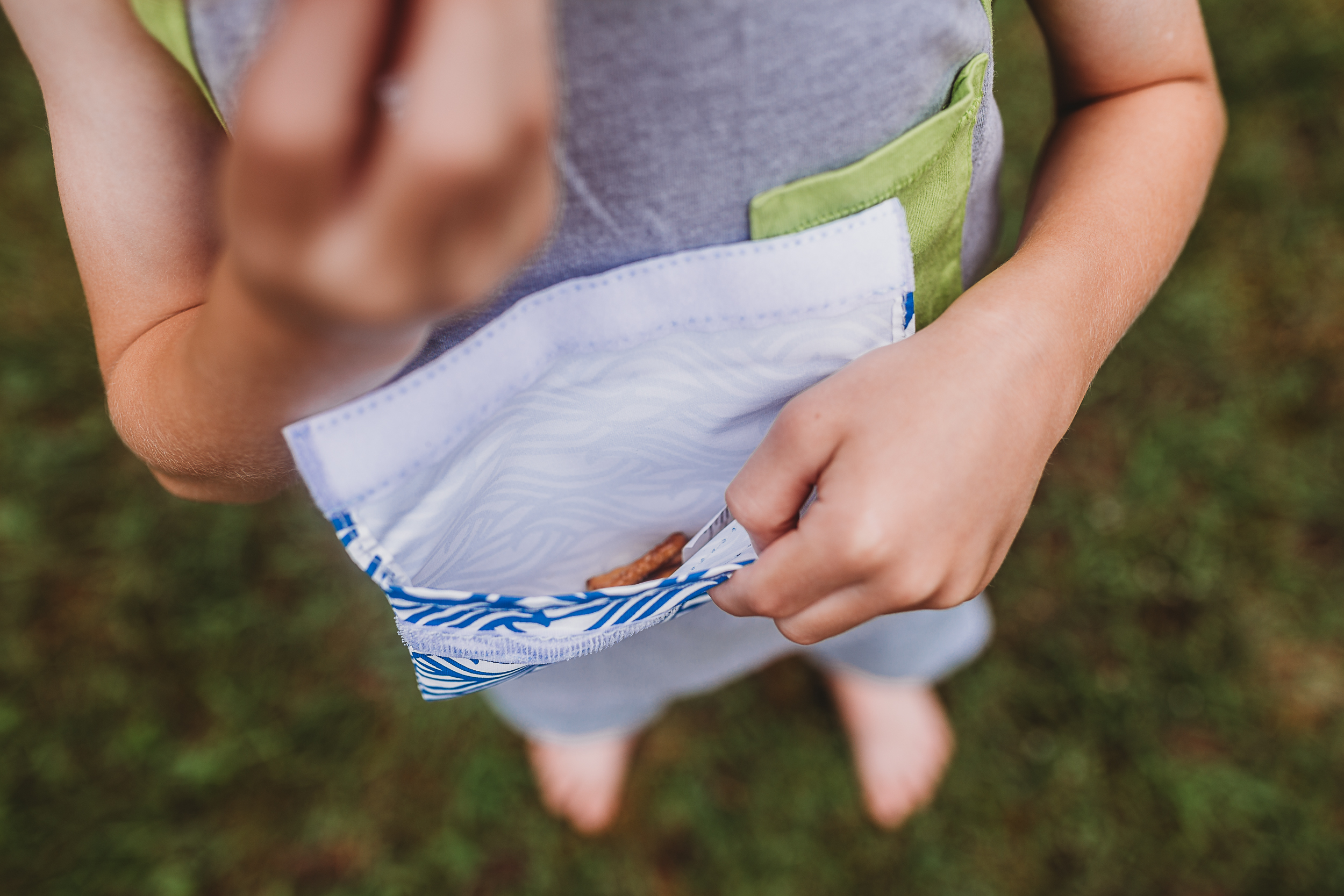 Lunchskins reusable snack bag for kids