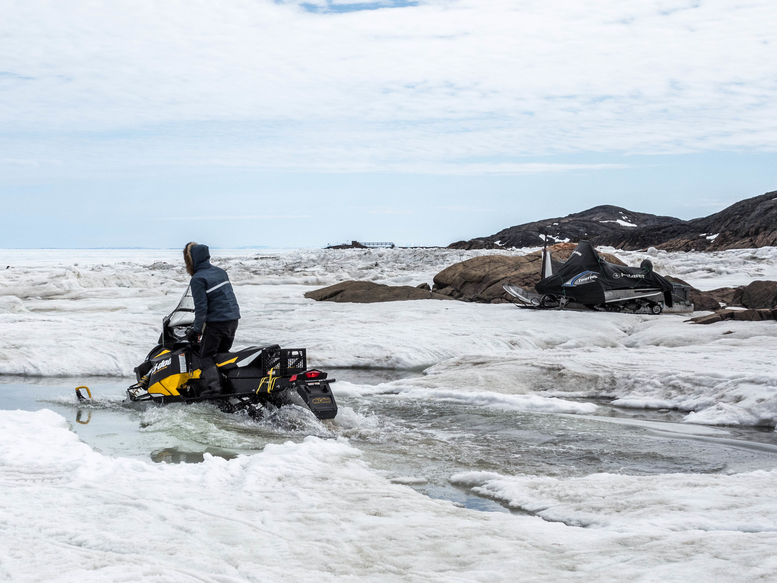 iqaluit parka course