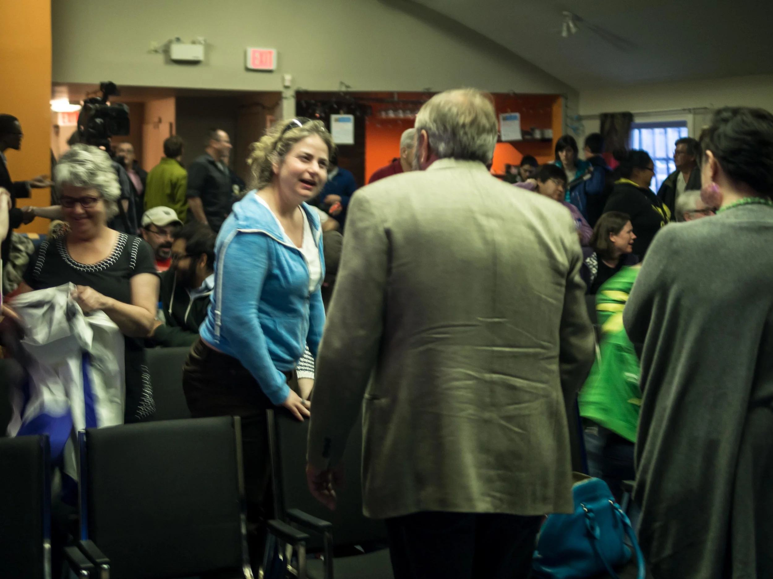 mulcair-in-iqaluit