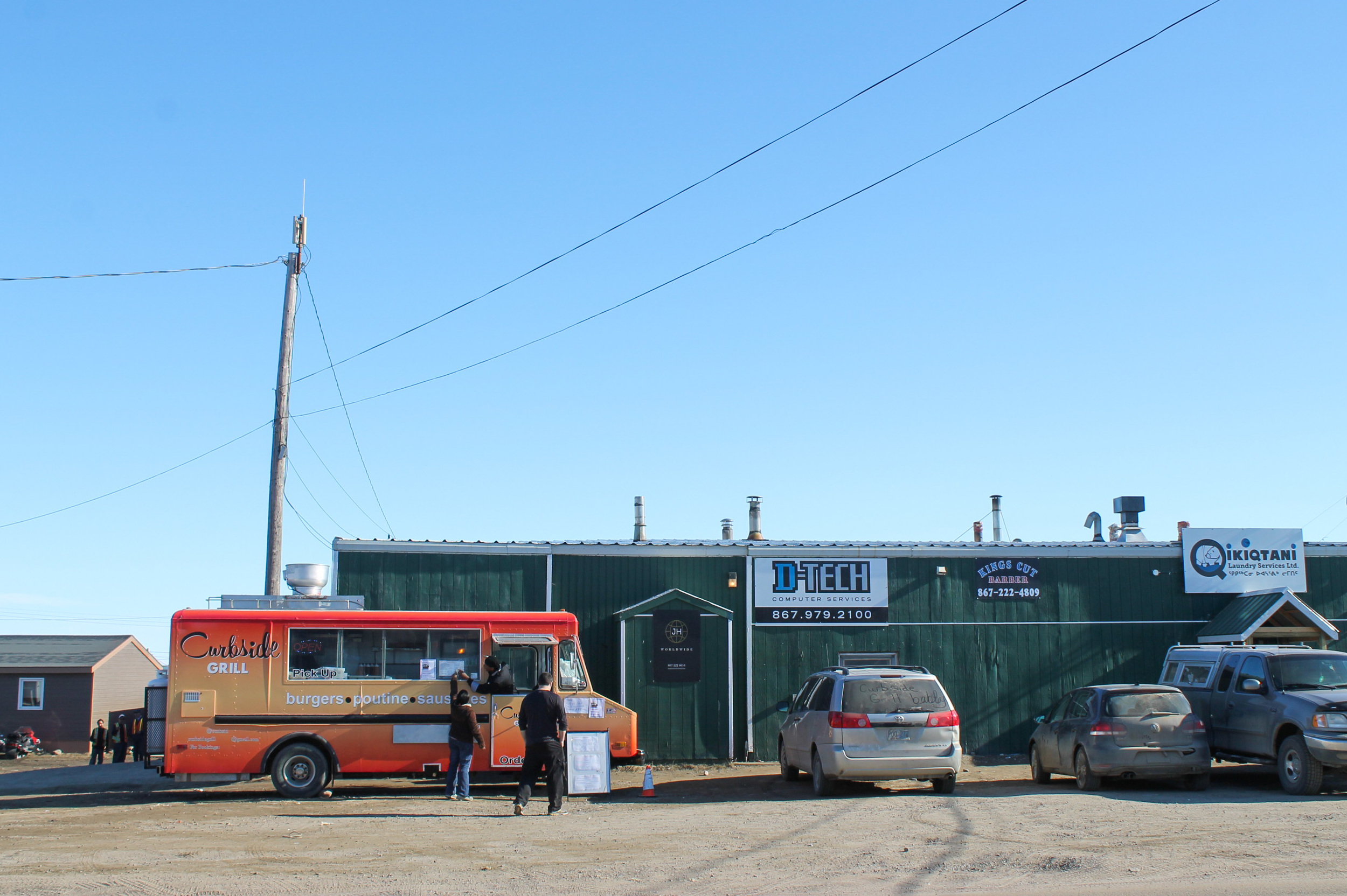 iqaluit-food-truck