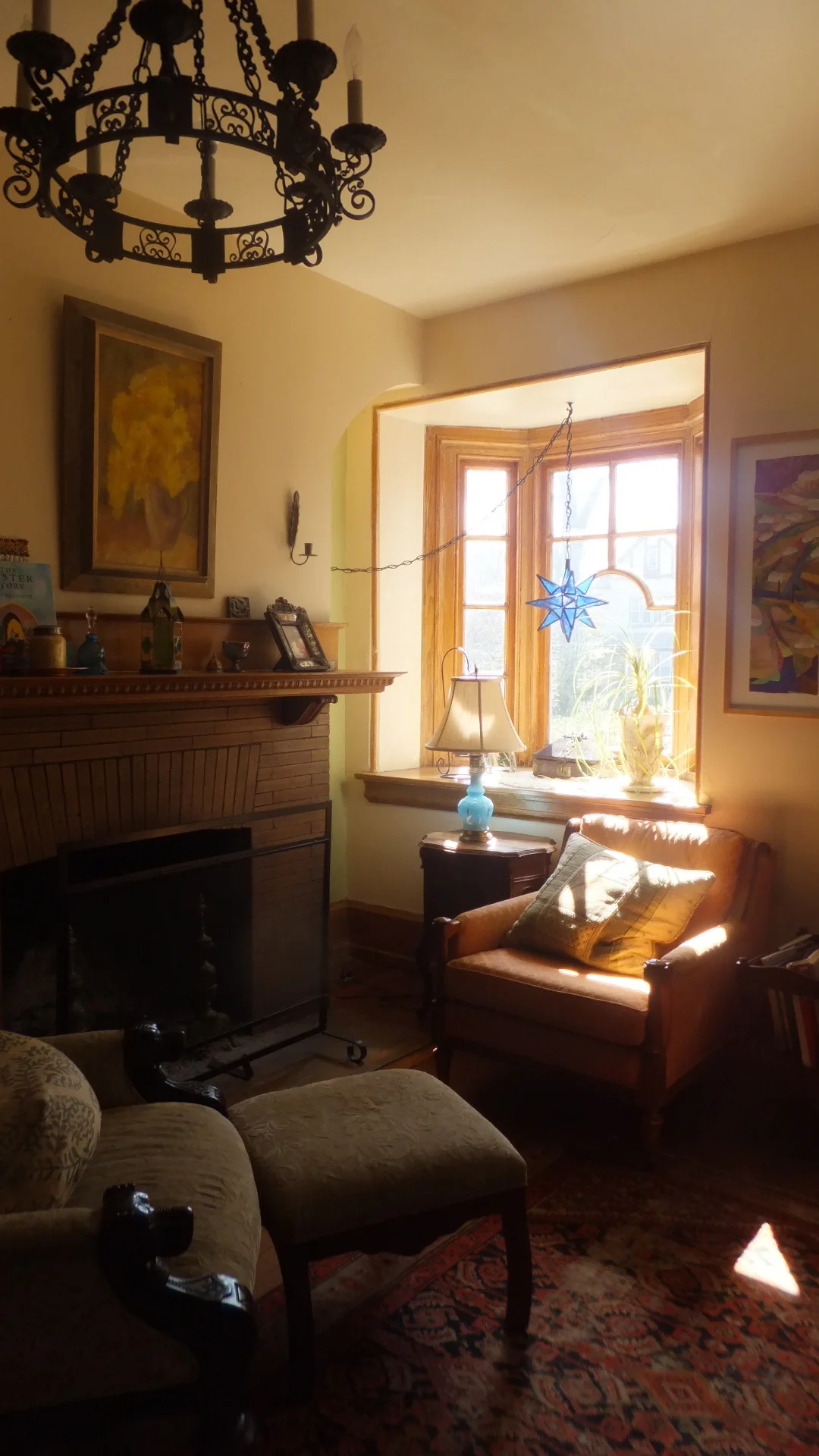  This is a vignette of the interior of this home to provide some context for the design decisions in the kitchen and bathrooms. 