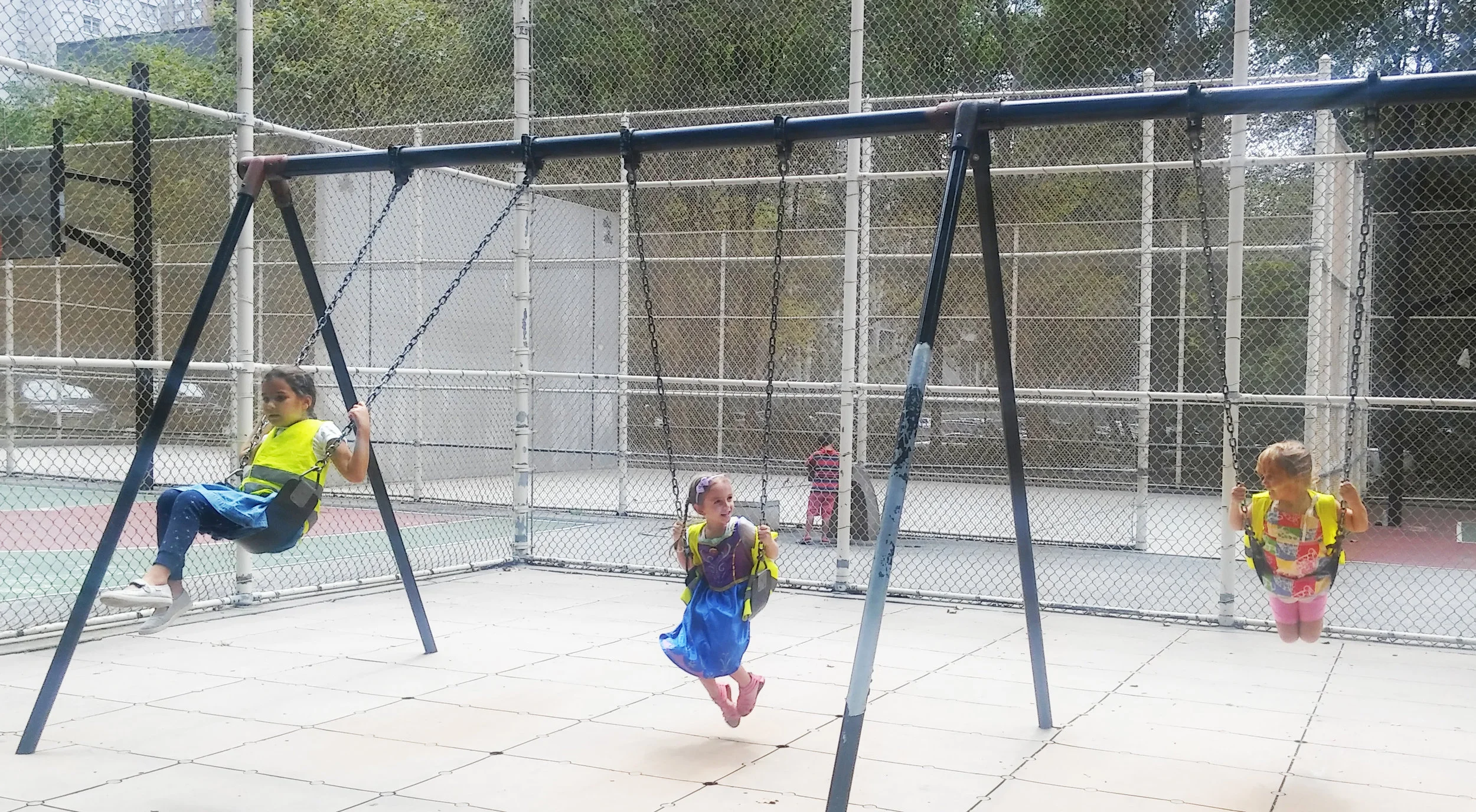 rellas-spielhaus-summer-camp-2016-15.jpg