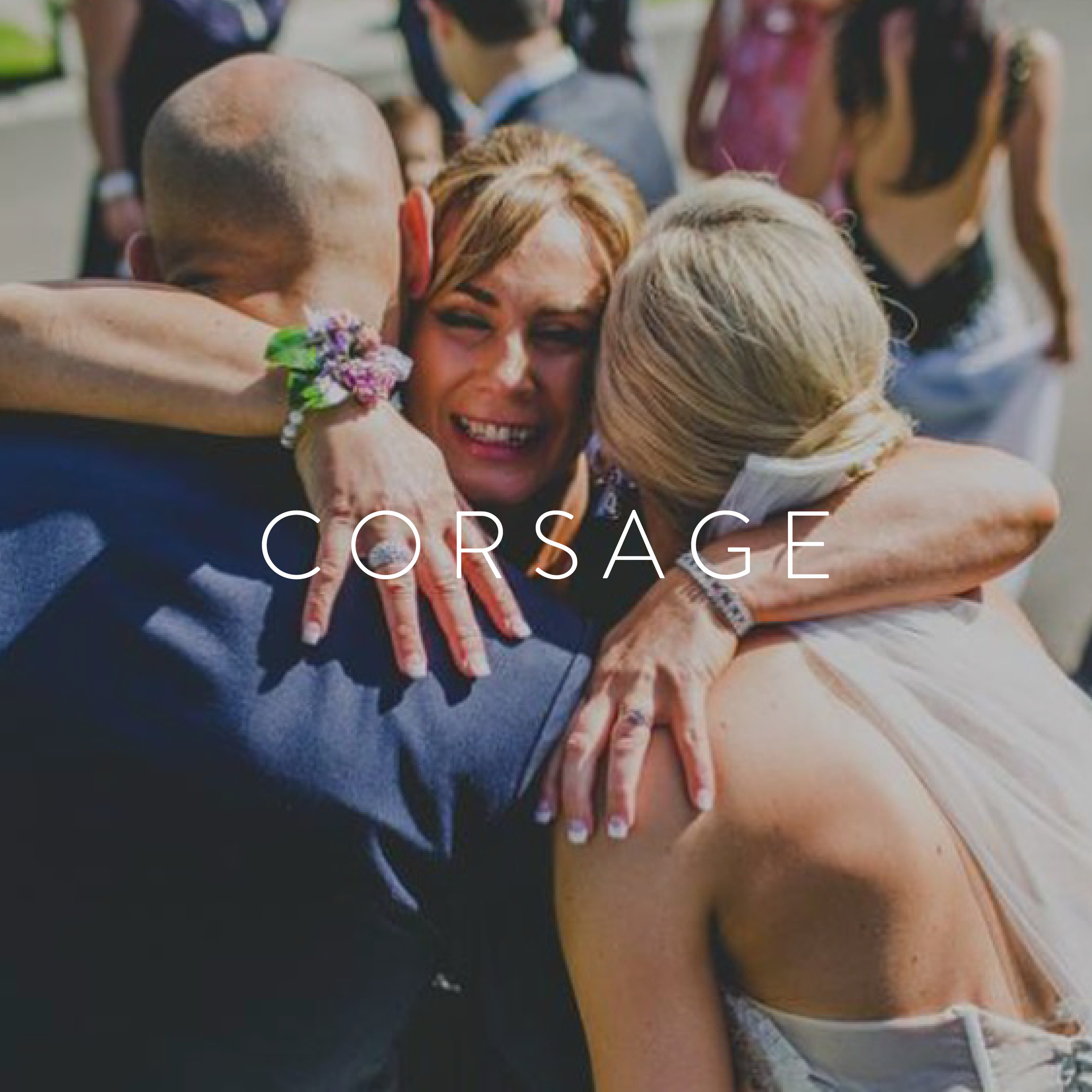 CORSAGE