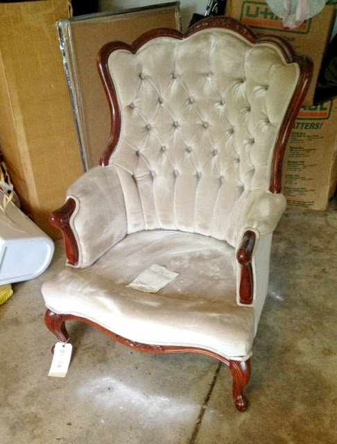 How To Clean Upholstery Tips And Tricks, How To Clean An Old Upholstered Chair