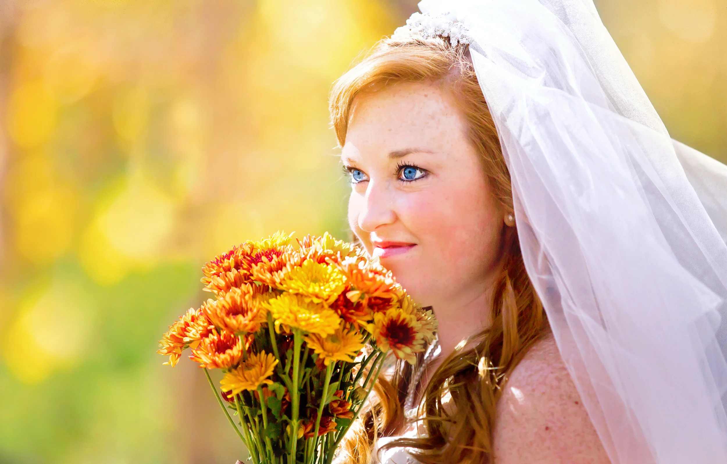 Beautiful Tennessee Fall Bride