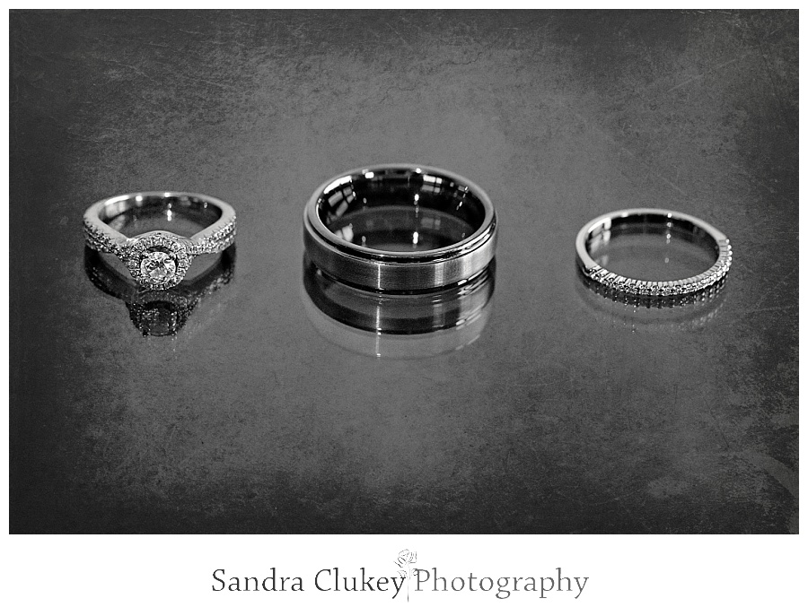 Spectacular wedding rings