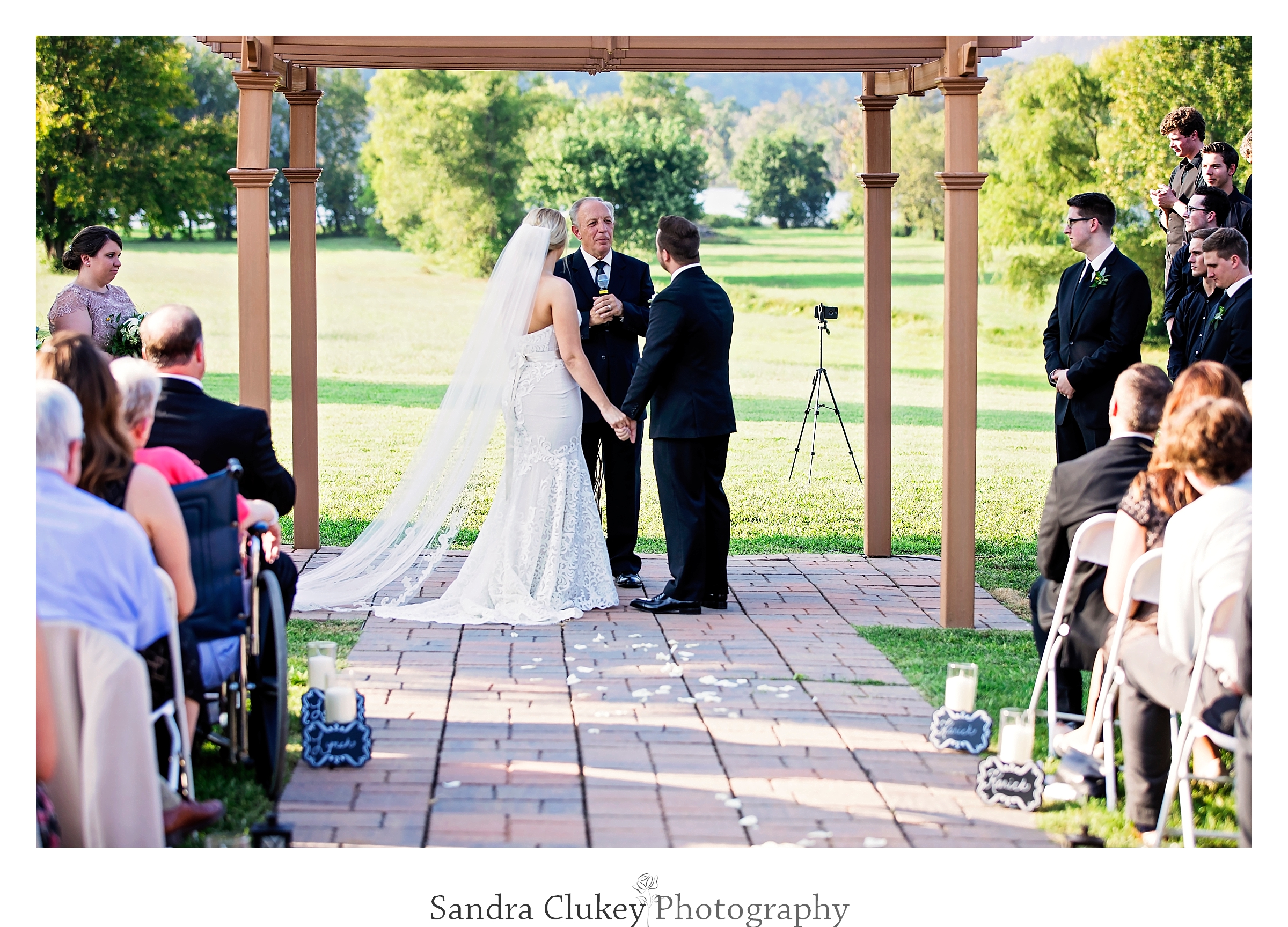 Tennessee RiverPlace wedding venue in Chattanooga Tennessee