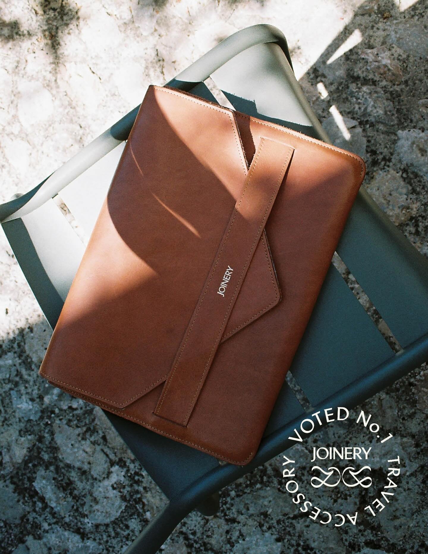 The JOINERY A4 Travel Slip Pouch has been voted Number One Travel Accessory by Studio Mira Mira.

As discovered on location in Mallorca, this pouch travels as seamlessly as it works - perfectly fitting a 16-inch MacBook Pro while carrying the beauty 
