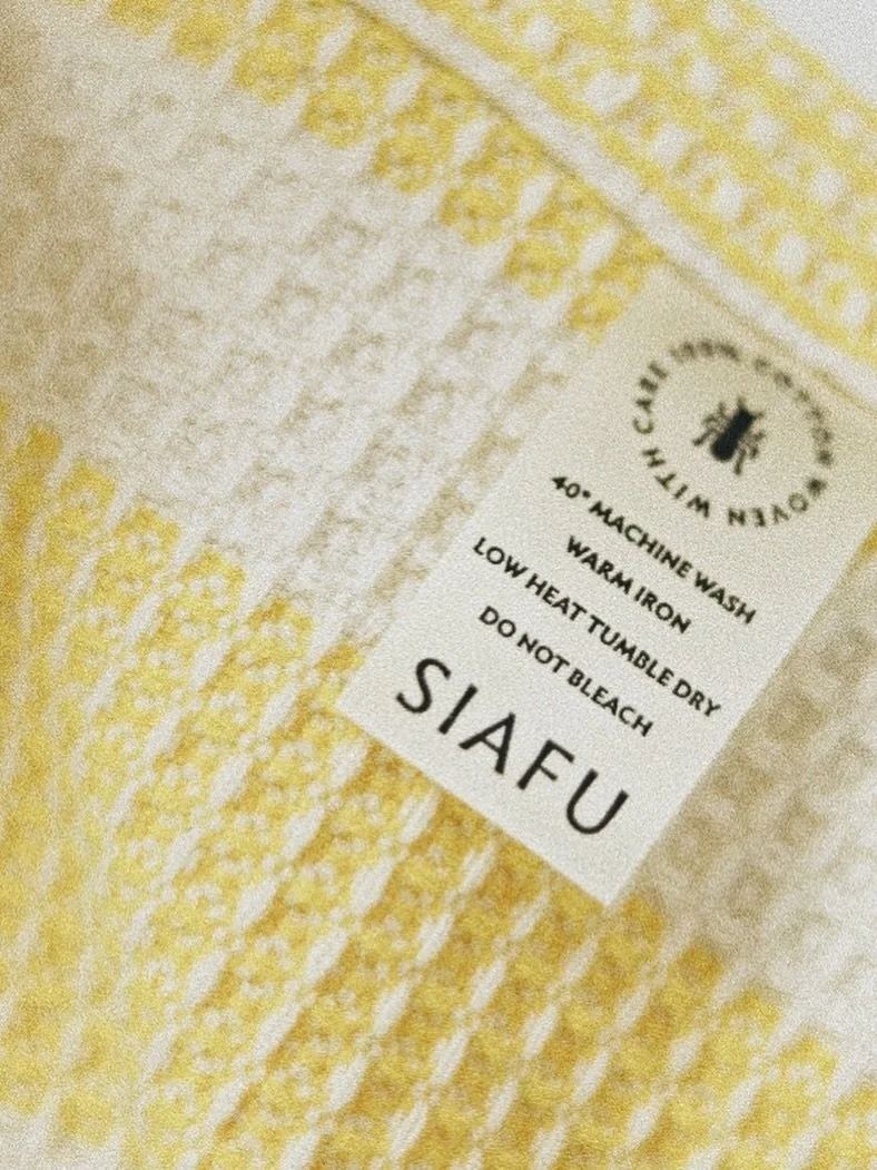 Care in the details.

Care labels for @siafuhome 

#Branding #brandidentity