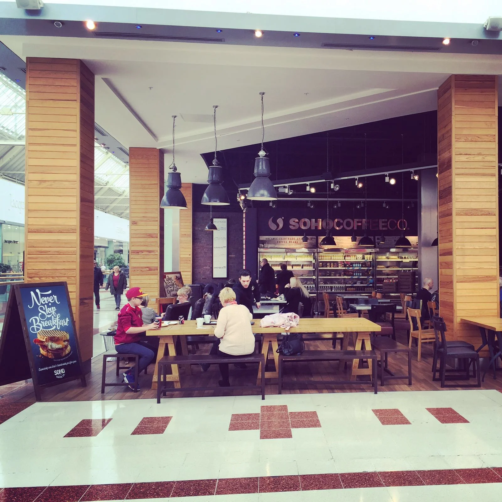 Merry Hill 2 - 4.jpg