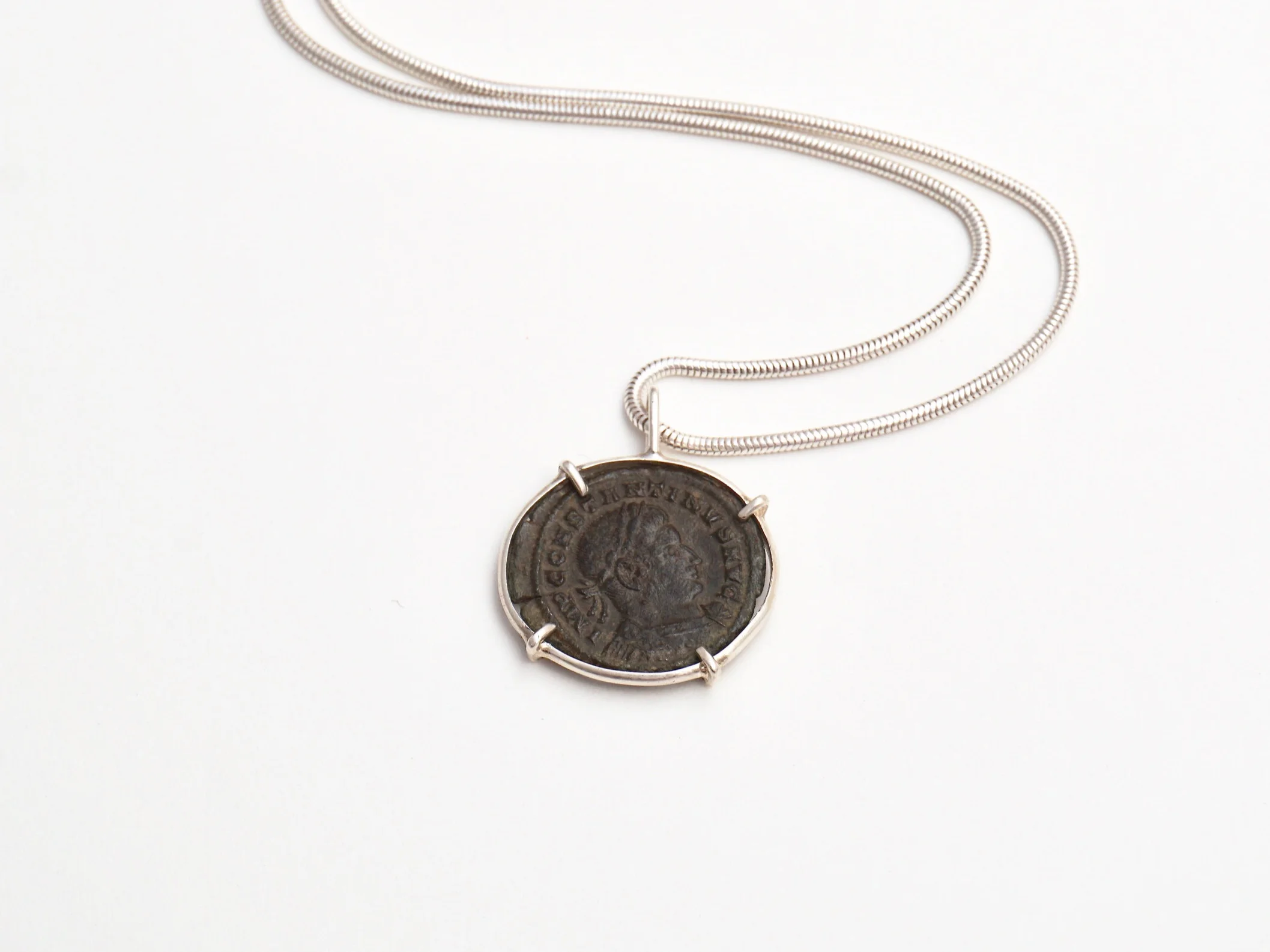 silver+necklace.jpg