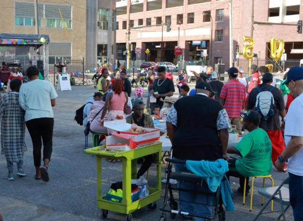 5 to 10 on Hennepin