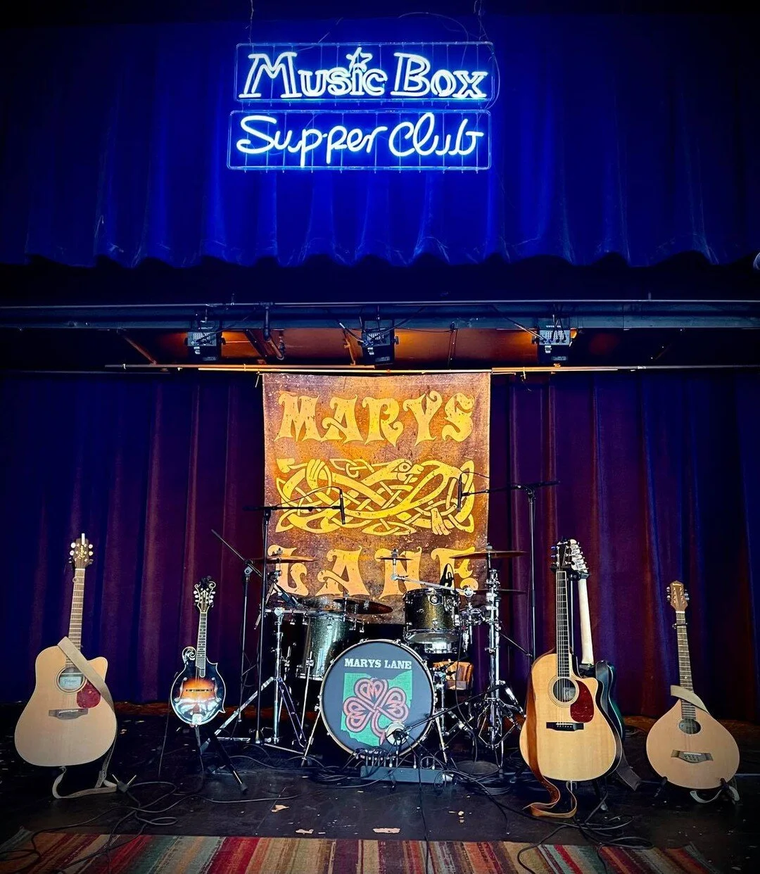 ☘️ All set up and ready to go! ☘️
8PM SHOWTIME!! 
UP CLEVELAND!