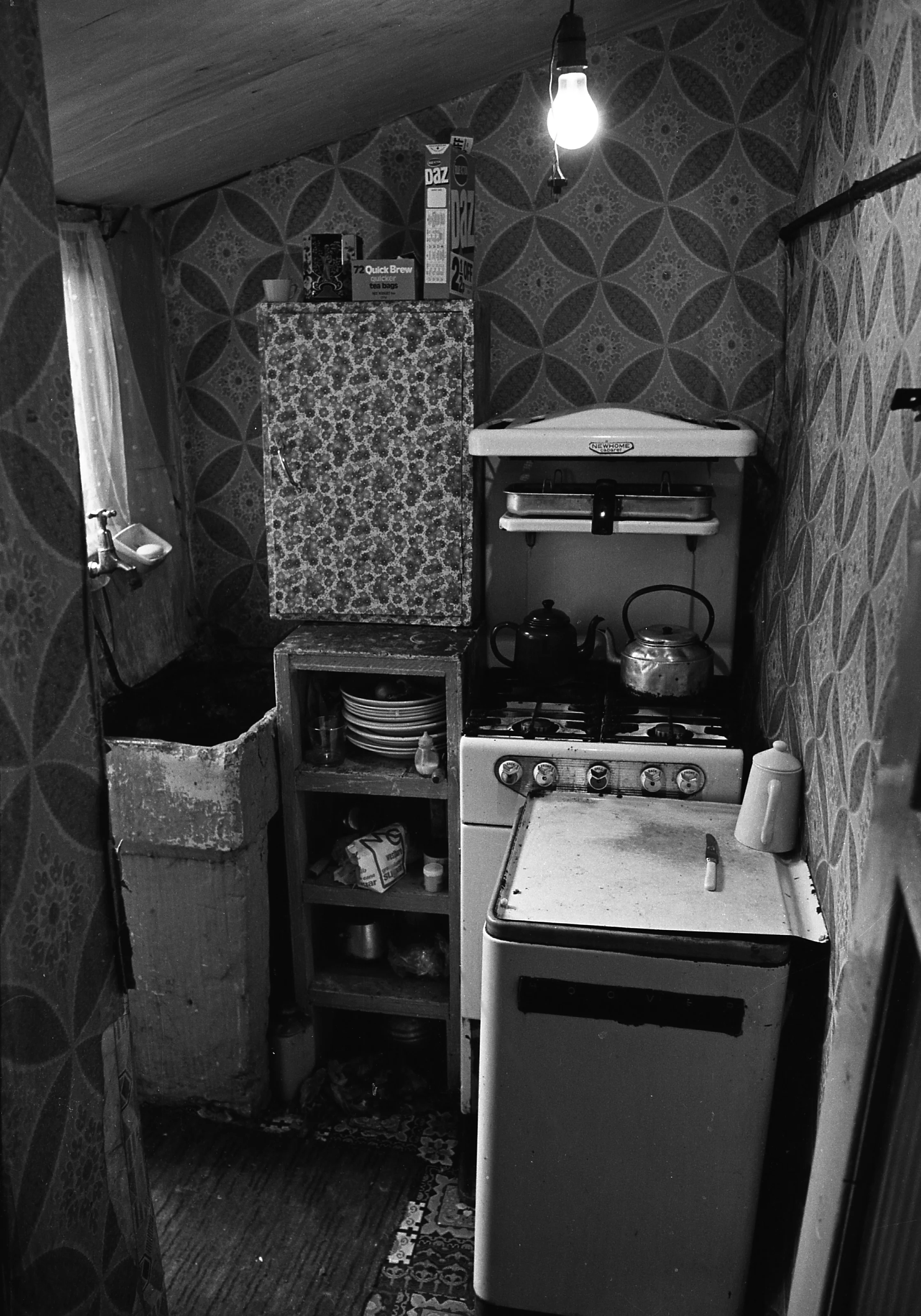 SR1974 - 8 Kitchen.jpg