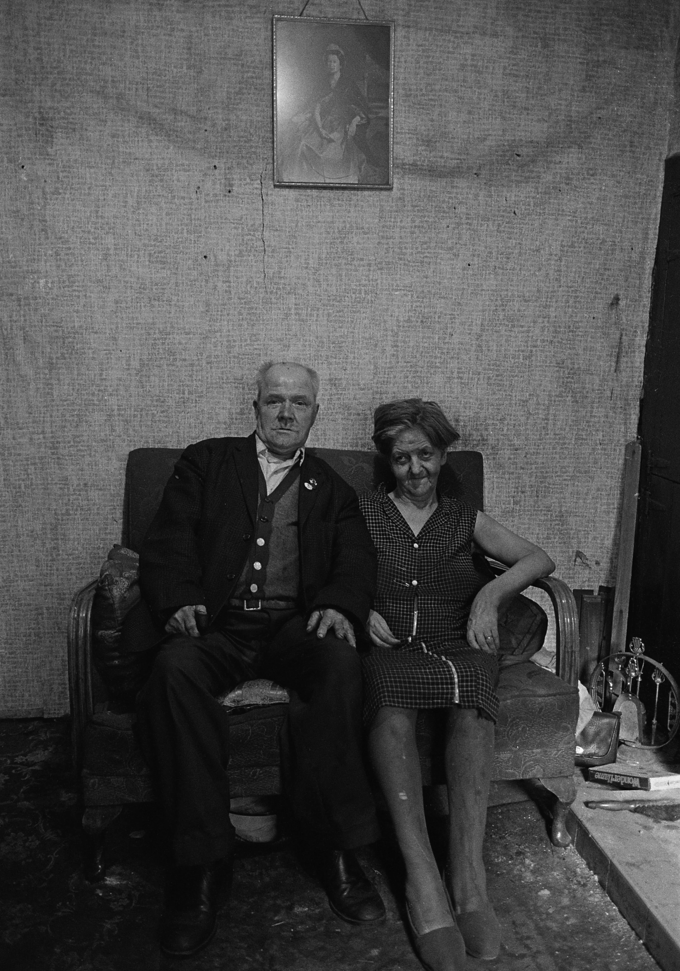 SR1974 - 24 Husband and wife.jpg
