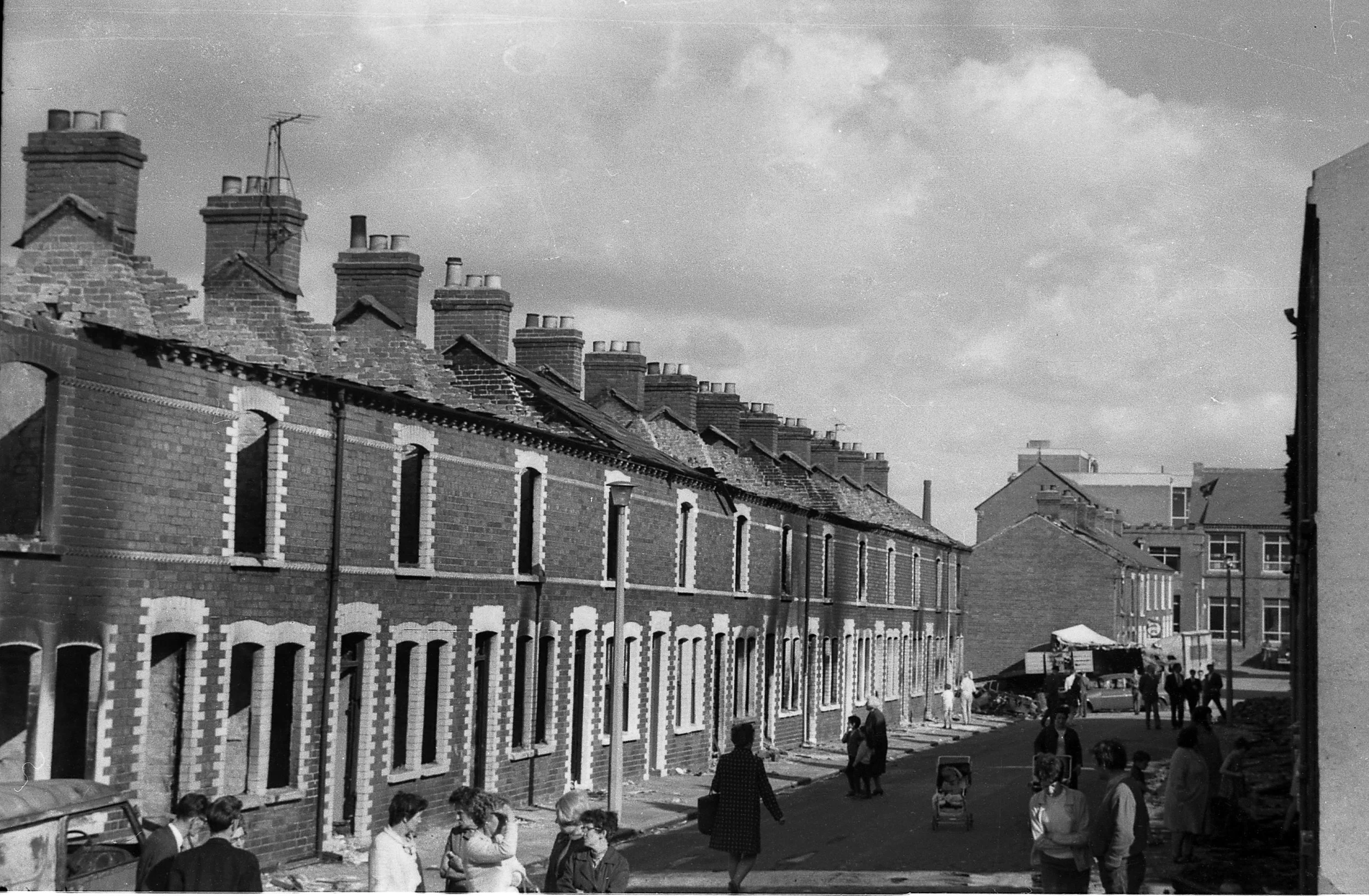 HM-Bombay Street 03.jpg