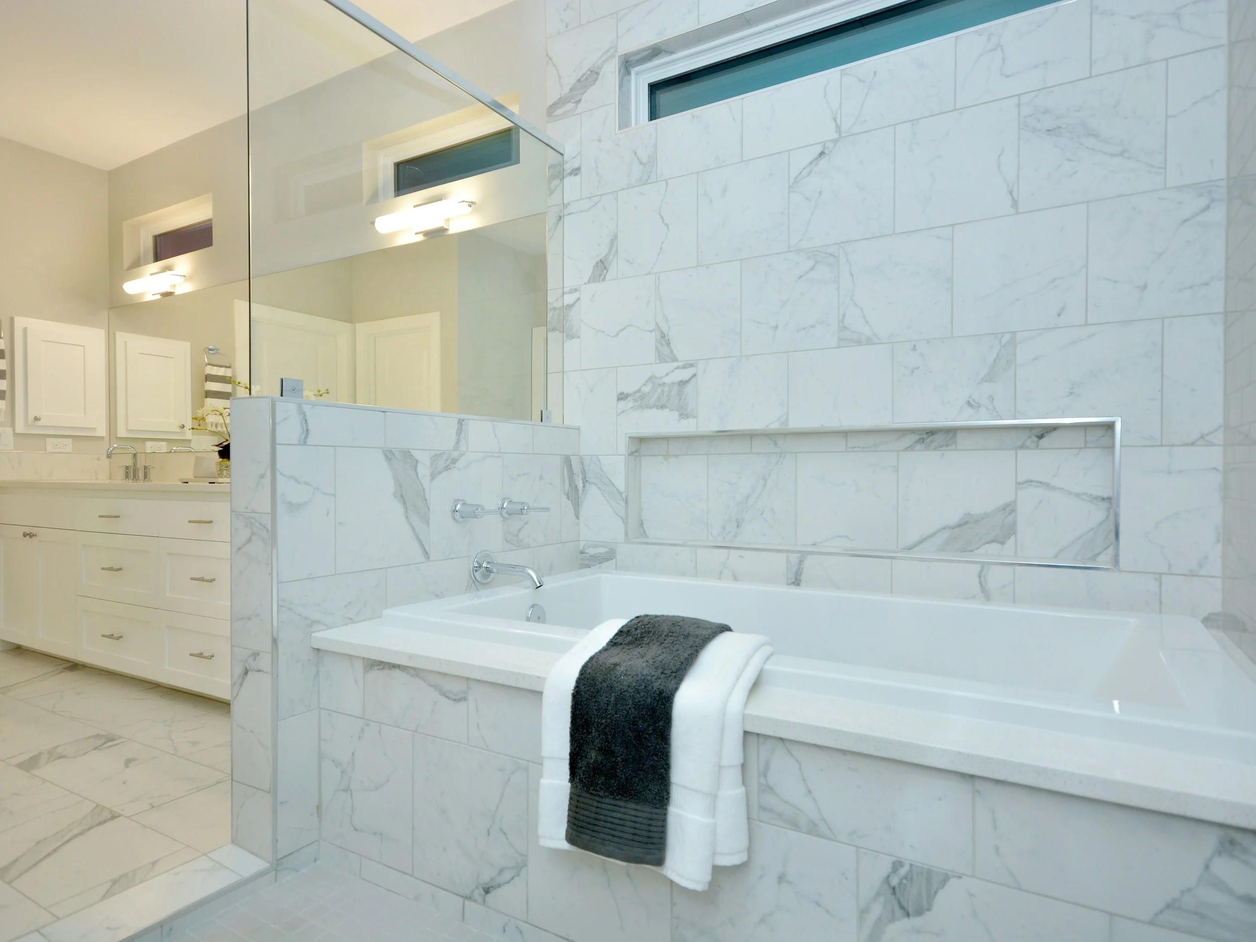 029_Master Bath.jpg