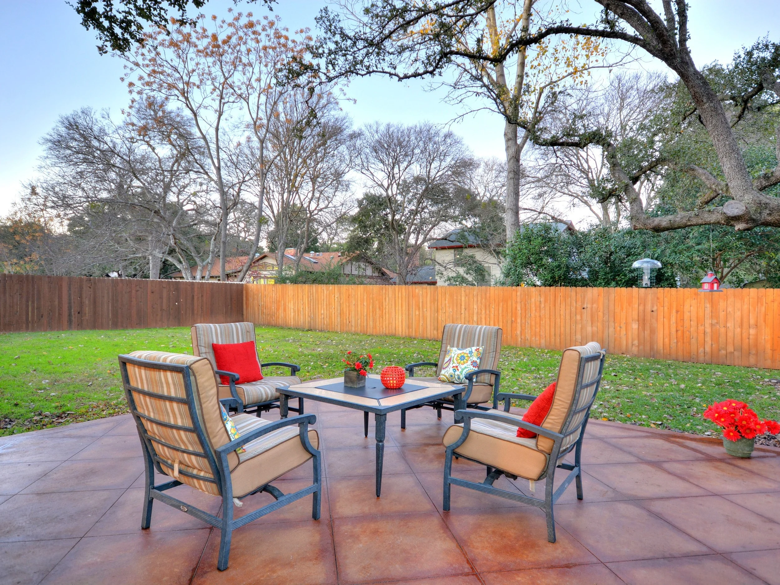 007_Patio Twilight.jpg