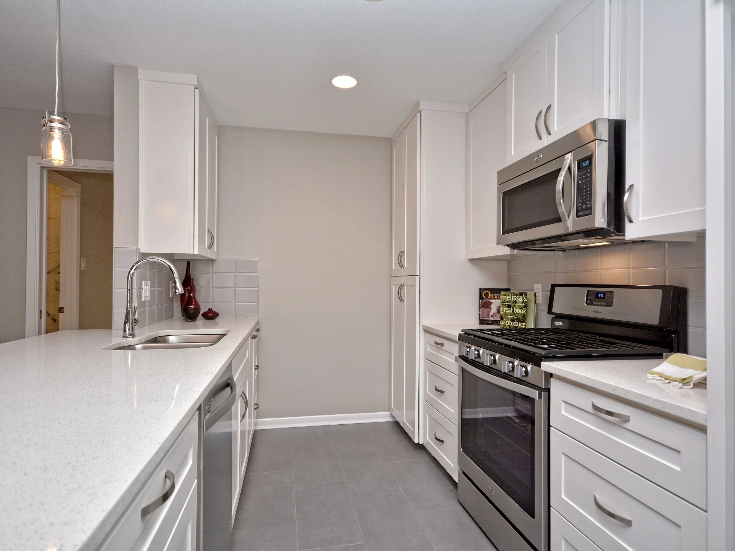 010_Fabulous Kitchen!.jpg
