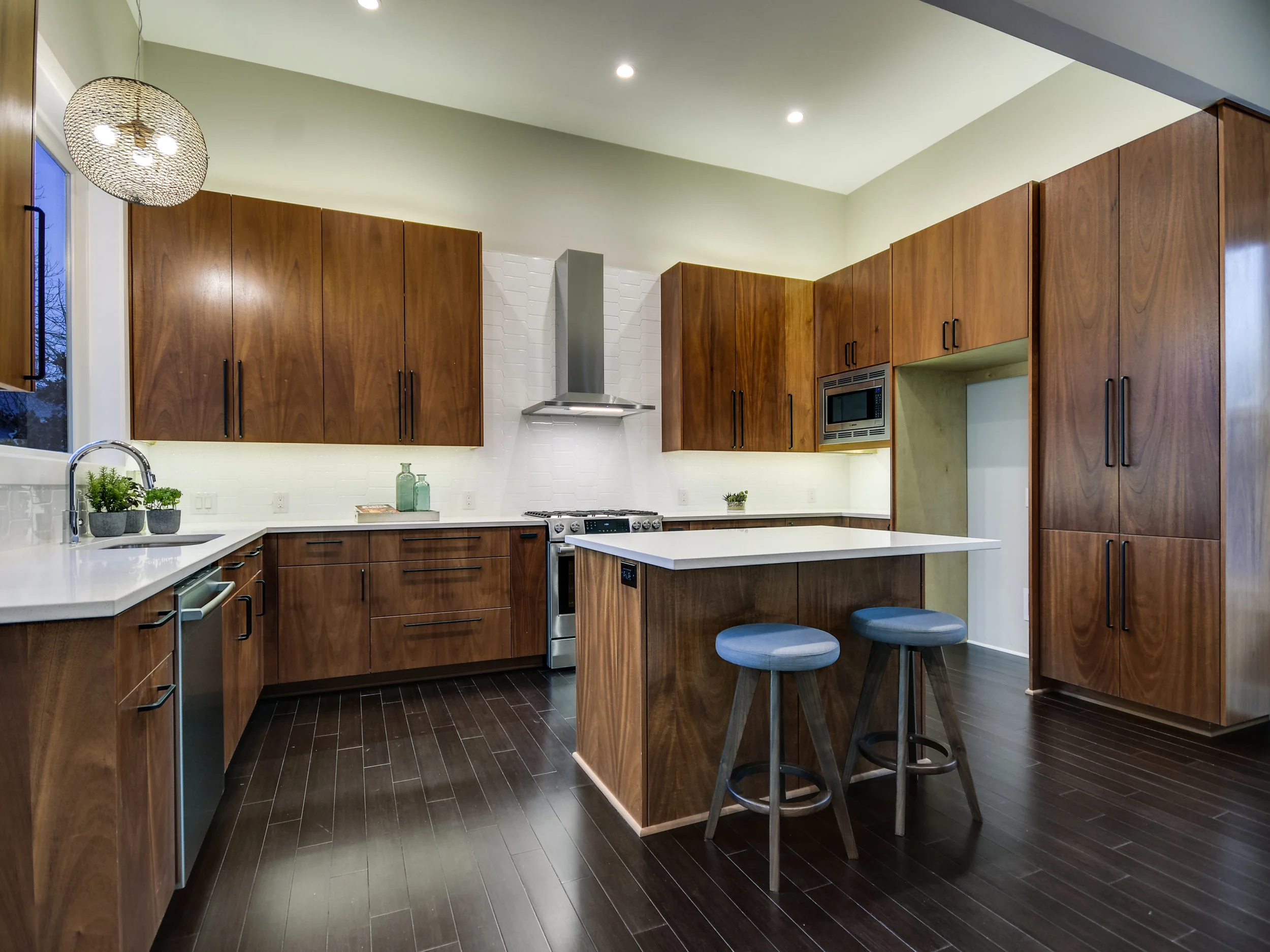 012_A-Kitchen 3.jpg
