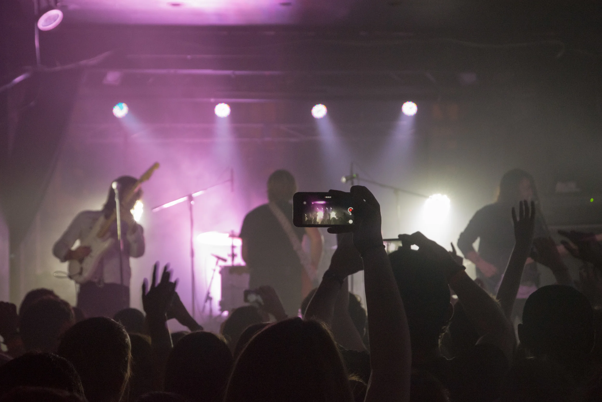 Bad Suns // Altar Bar 5.4.2015