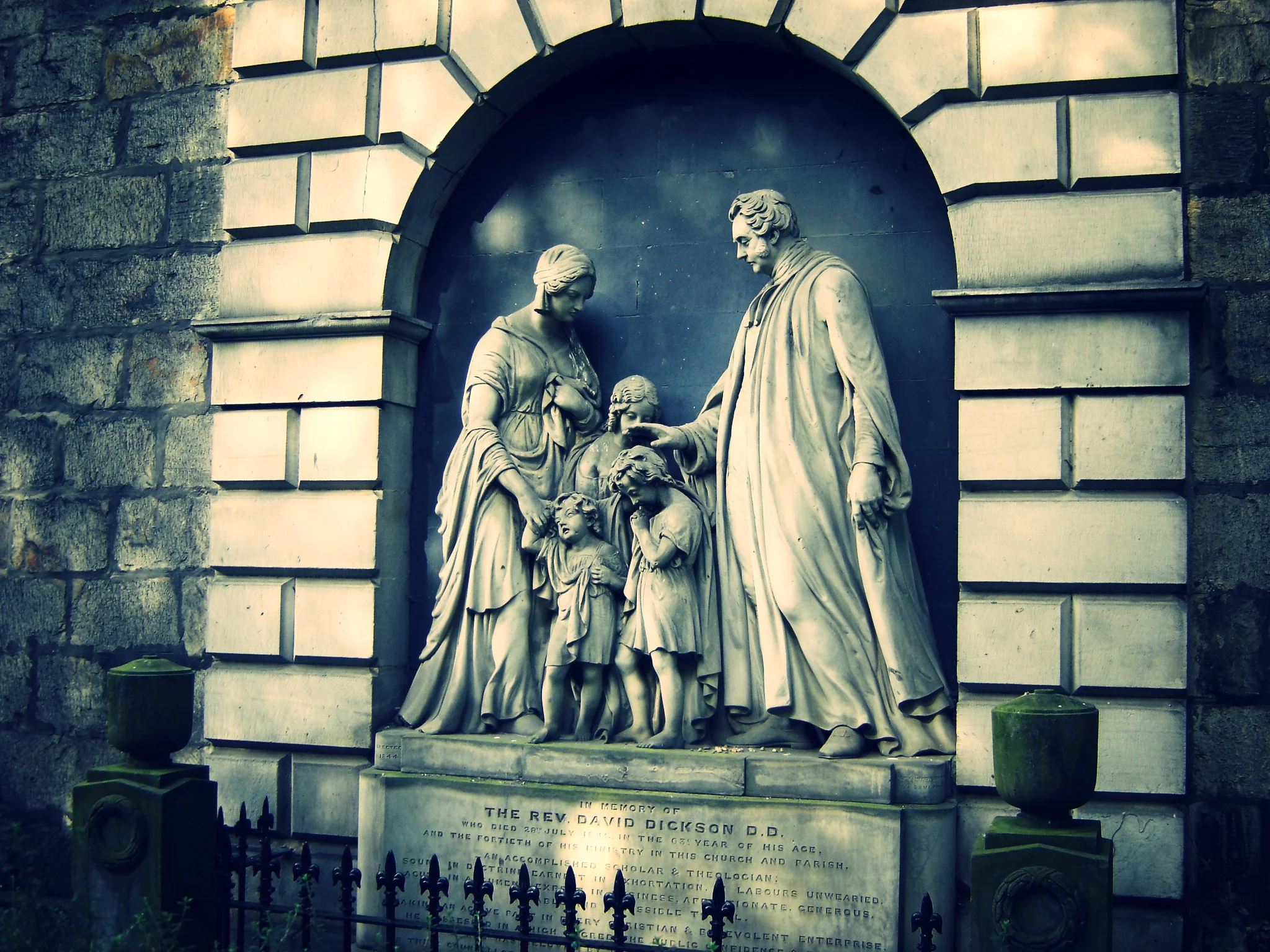 The Memorial to David Dickson For more information: https://en.wikipedia.org/wiki/David_Dickson_(minister)