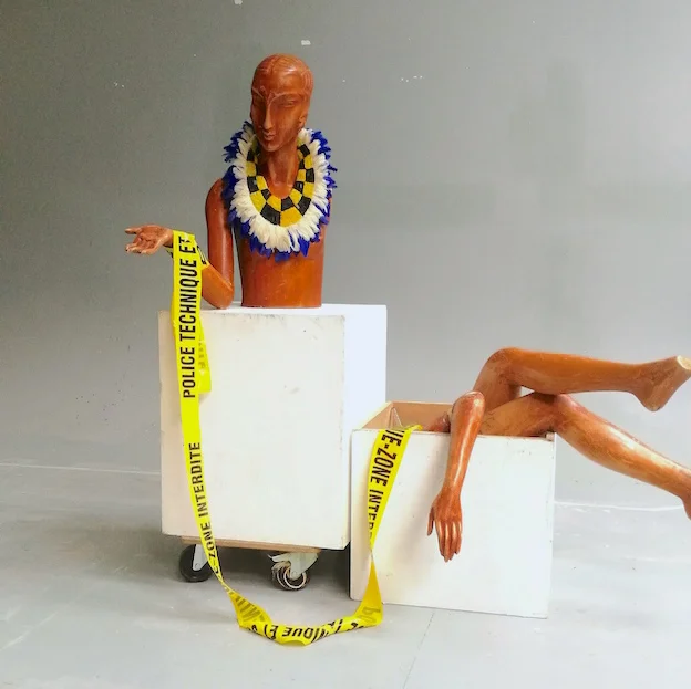 six.mannequin1.jpg