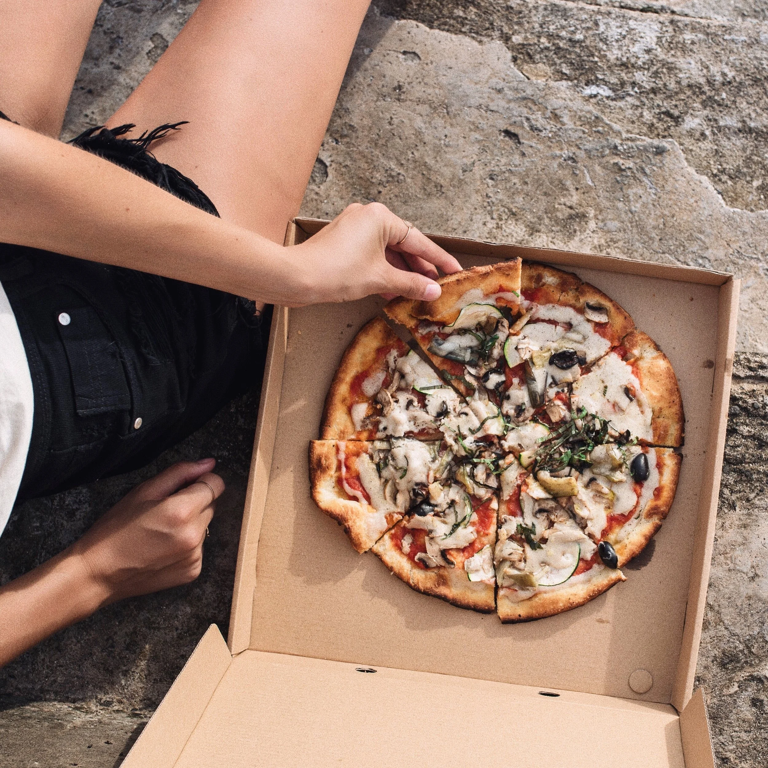 The BOMBA pizza with homemade vegan cheese!