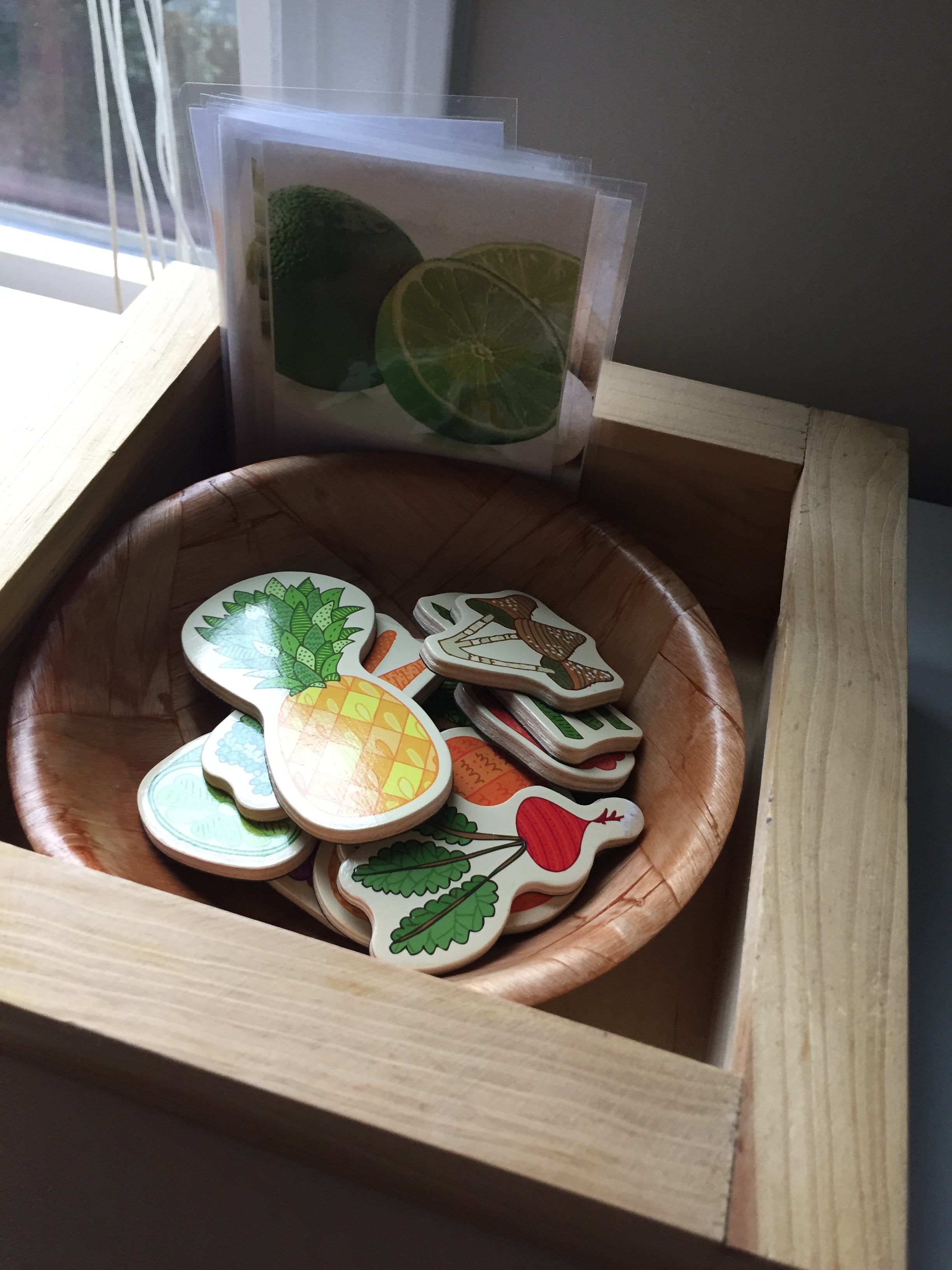 A closer look at the fruit and vegetable magnets plus matching cards