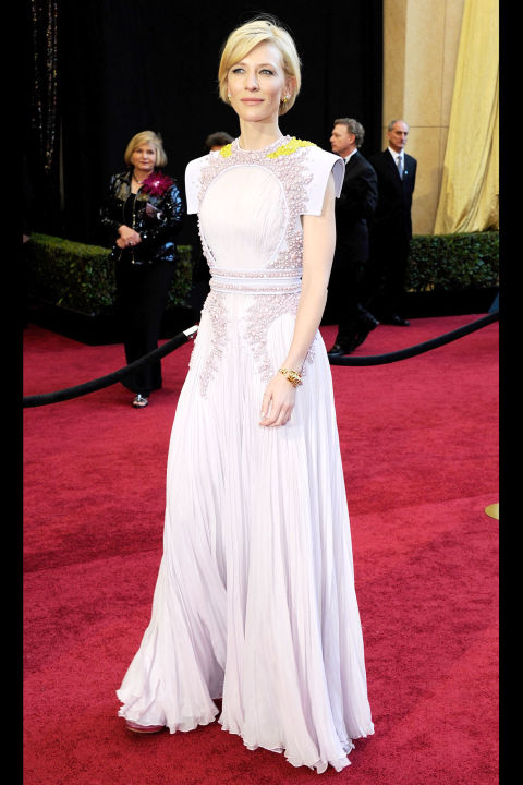 54bc08bce06cd_-_hbz-100-best-dresses-2011-cate-blanchett