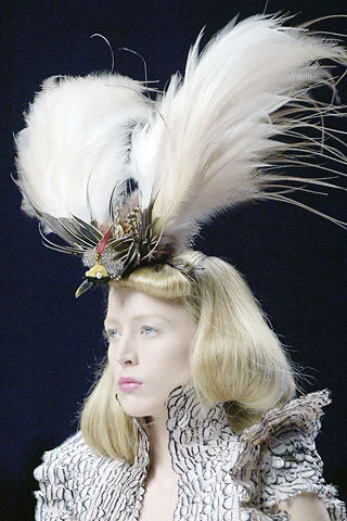 philip-treacy-for-alexander-mcqueen
