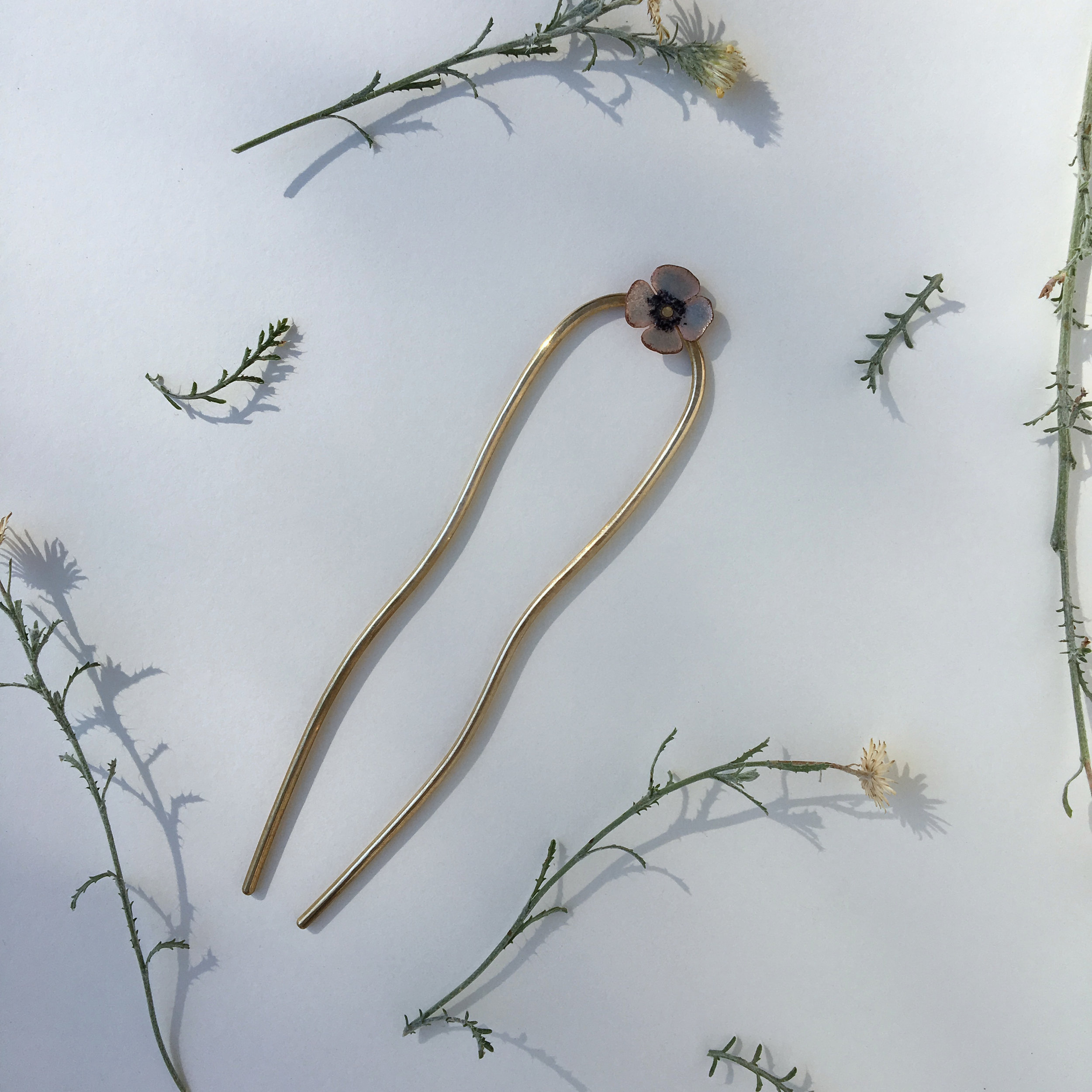 poppy hairslide.jpeg