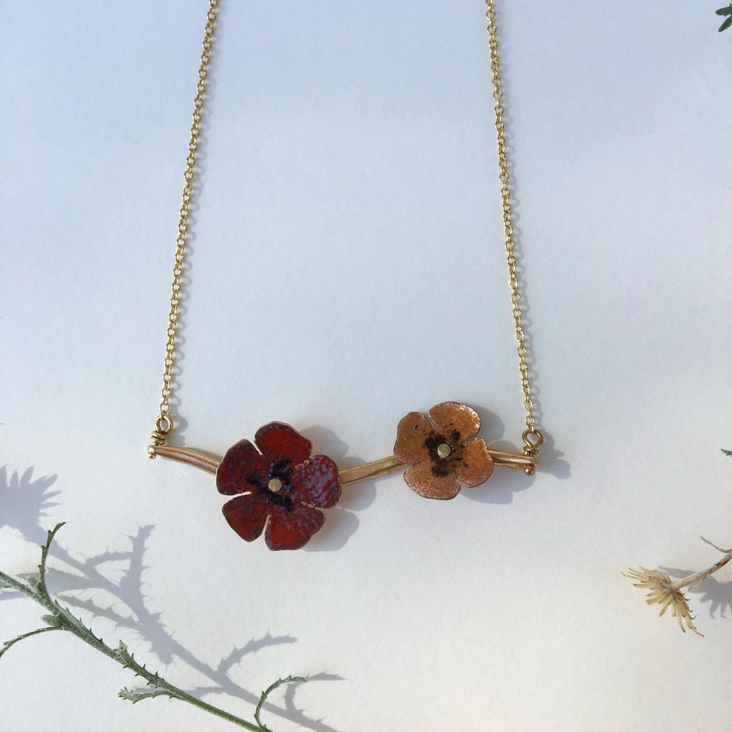 branch choker close up.jpeg
