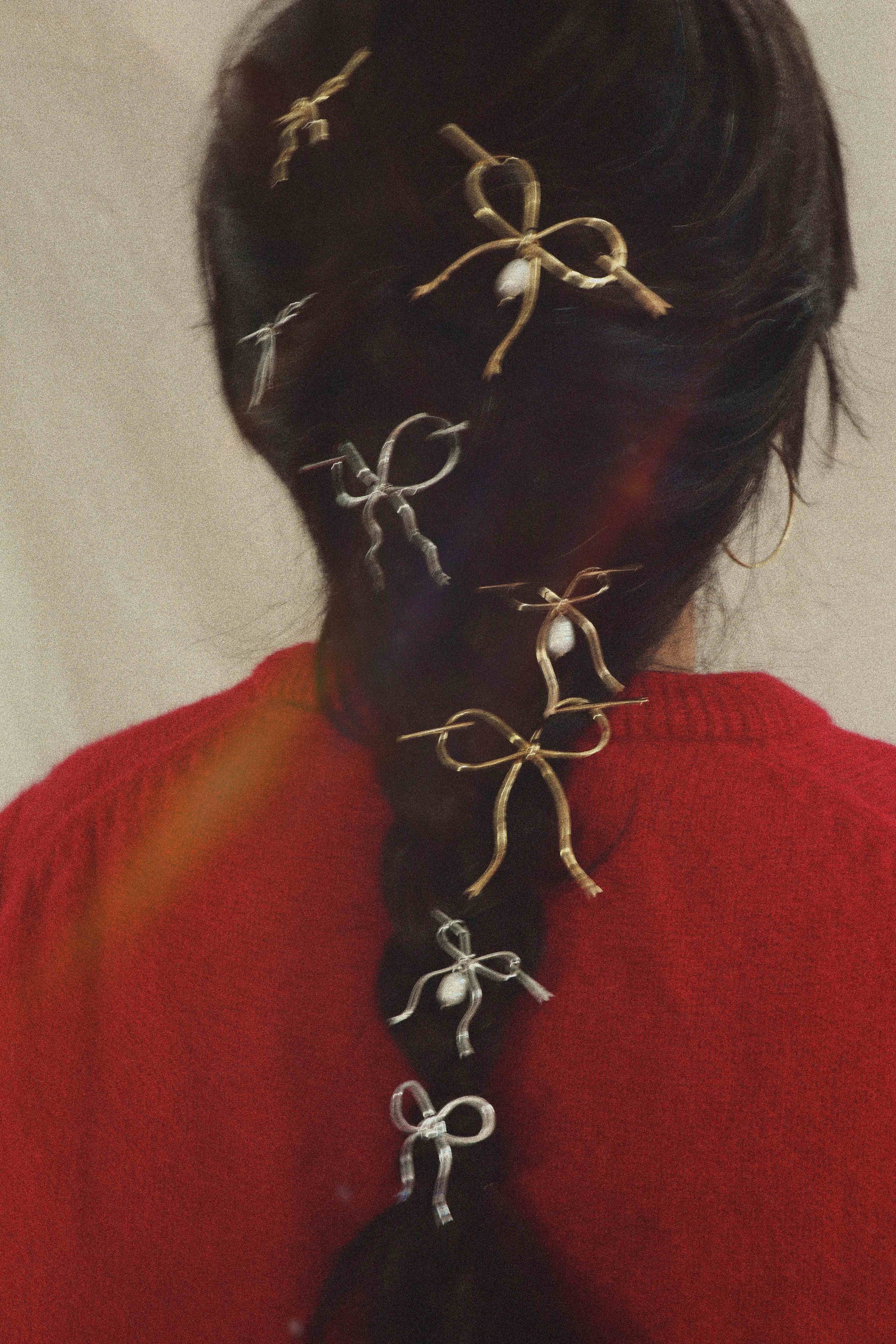 Bow hairpins and brooches, 2025