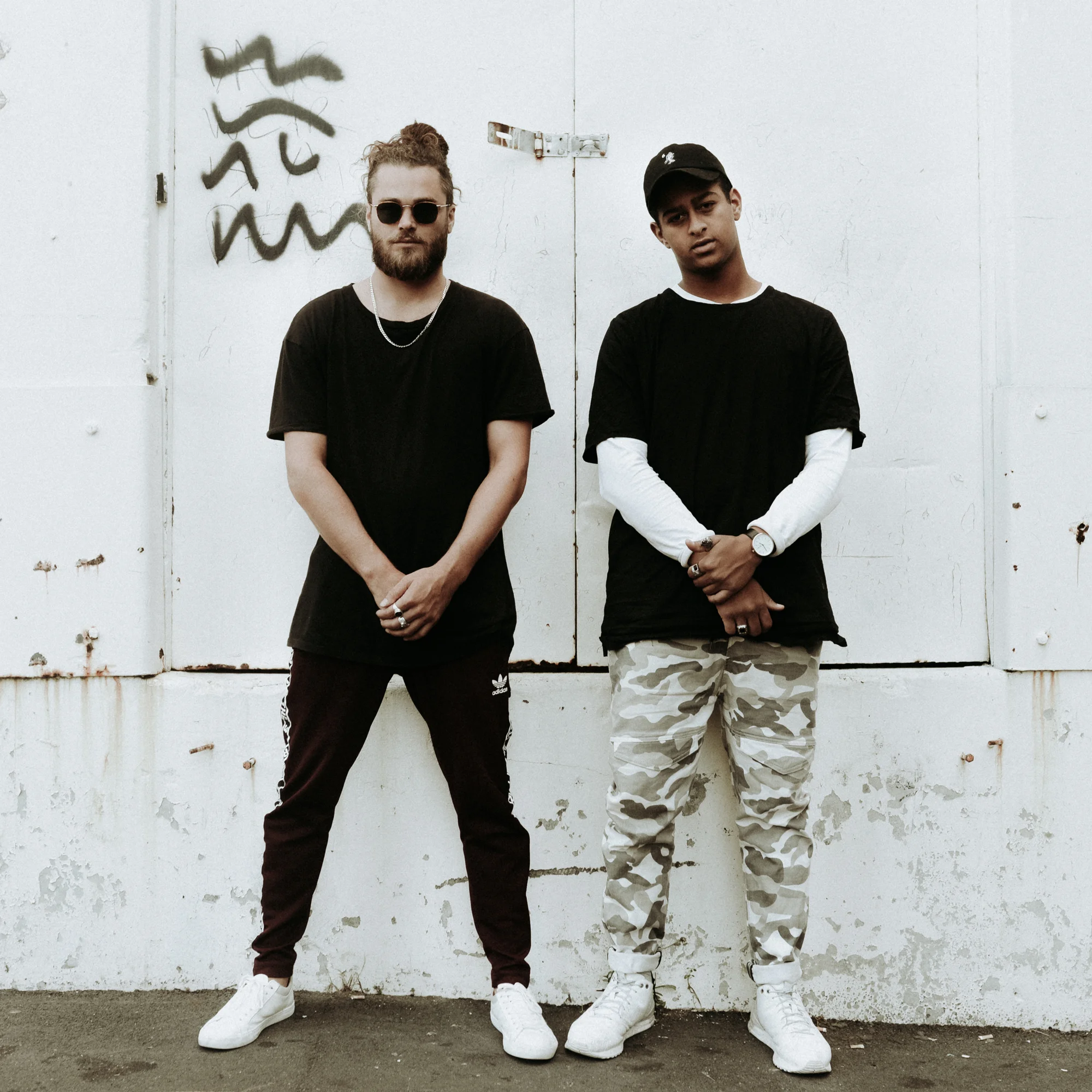 Mez-&-Mylo-Square2000.jpg